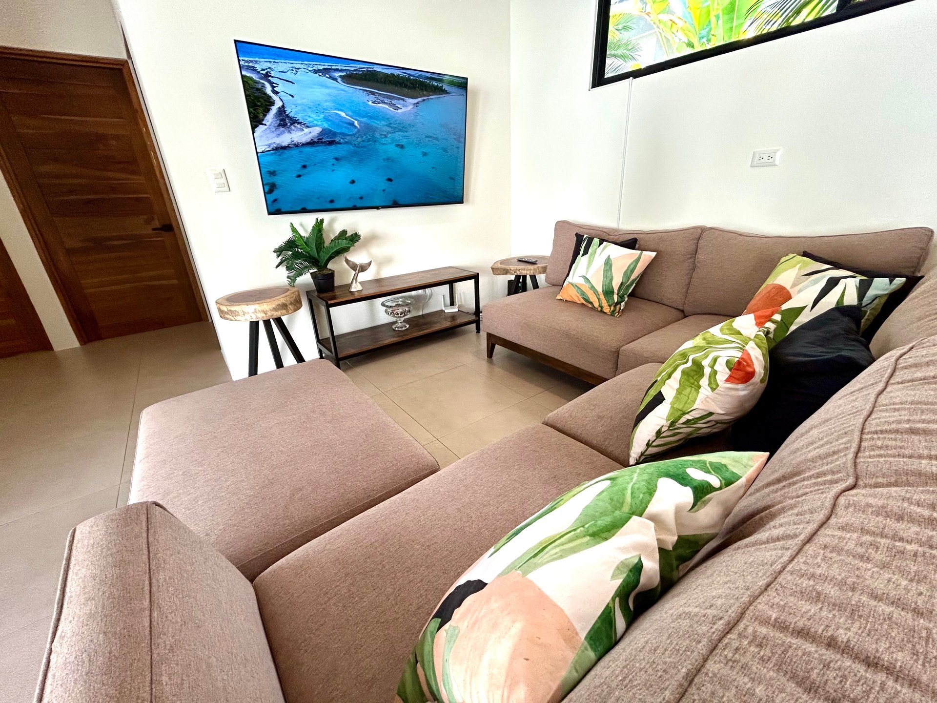 Walk-to-Everything Uvita Retreat | 3BR Home Minutes from the Beach
