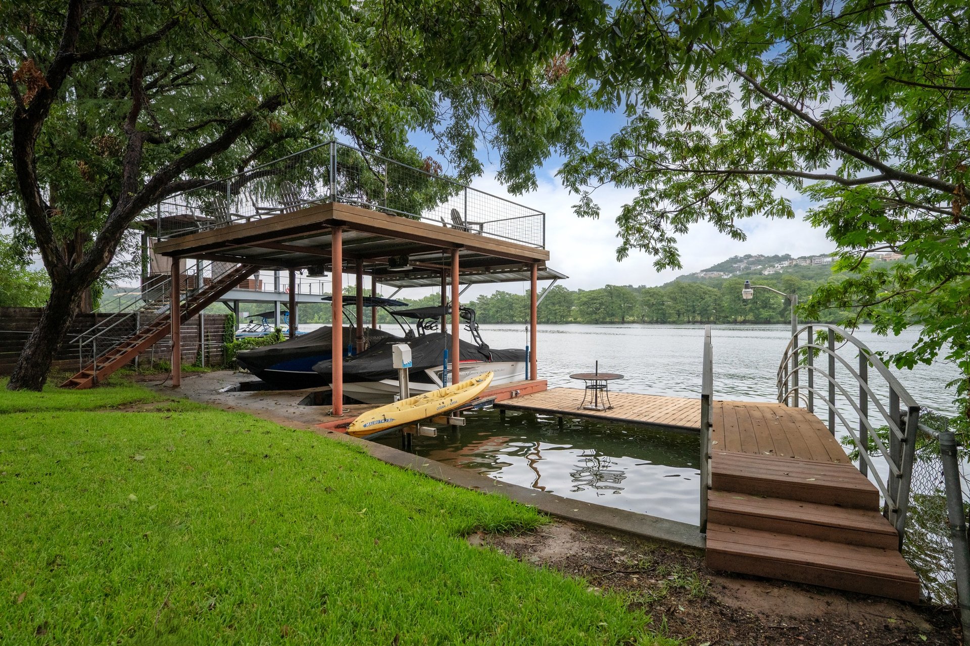 Westlake Waterfront Bungalow