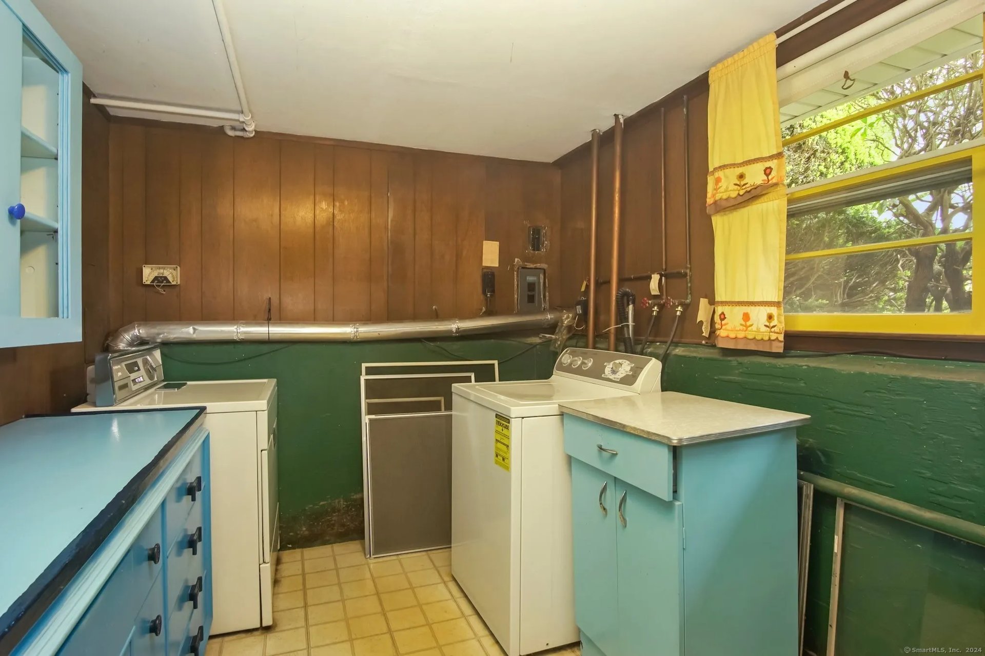 5 Waterbury Road