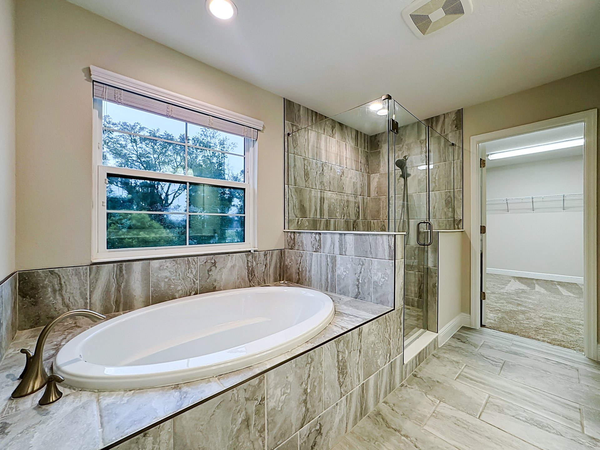 Move-In Ready Pelican in Hawkstone — No Builder Wait, $40K in Upgrades