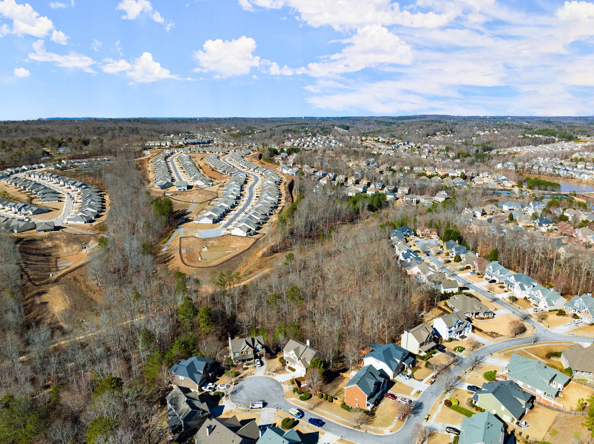 7534 Mossy Log Ct, Flowery Branch, GA 30542