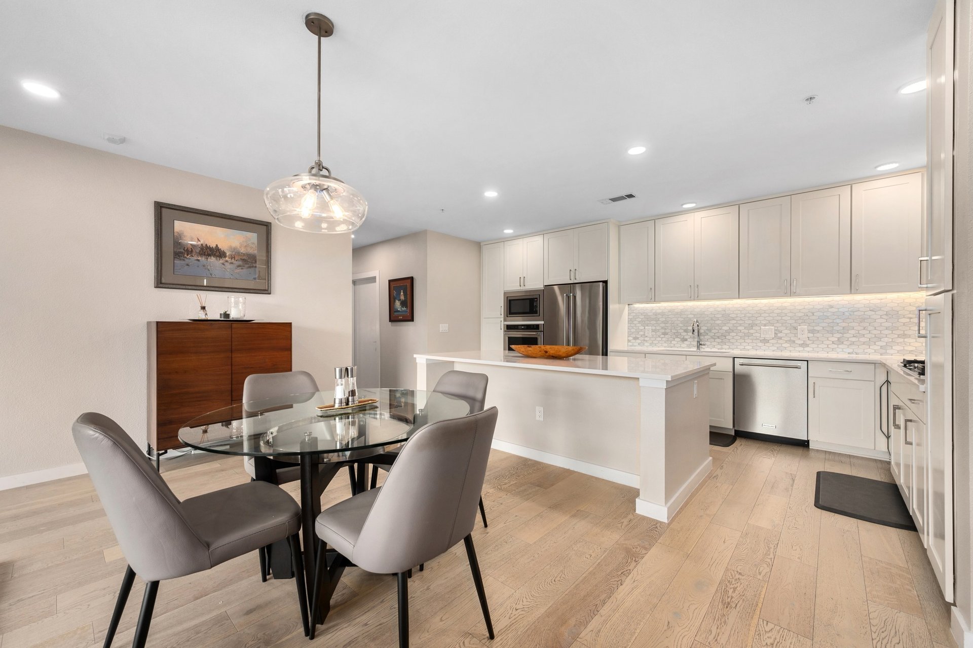 900 S 1st Street #312