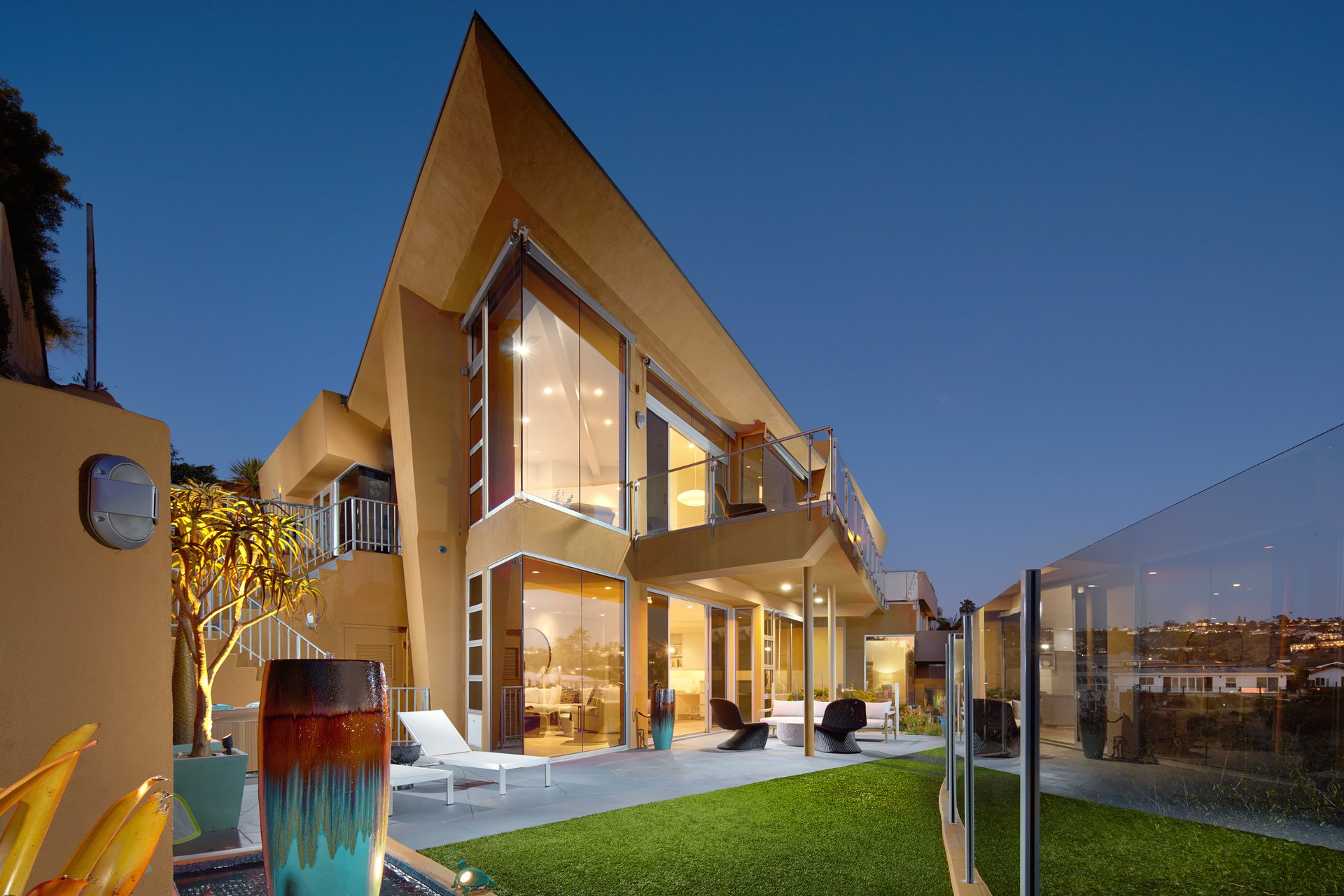 1415 Coral Drive