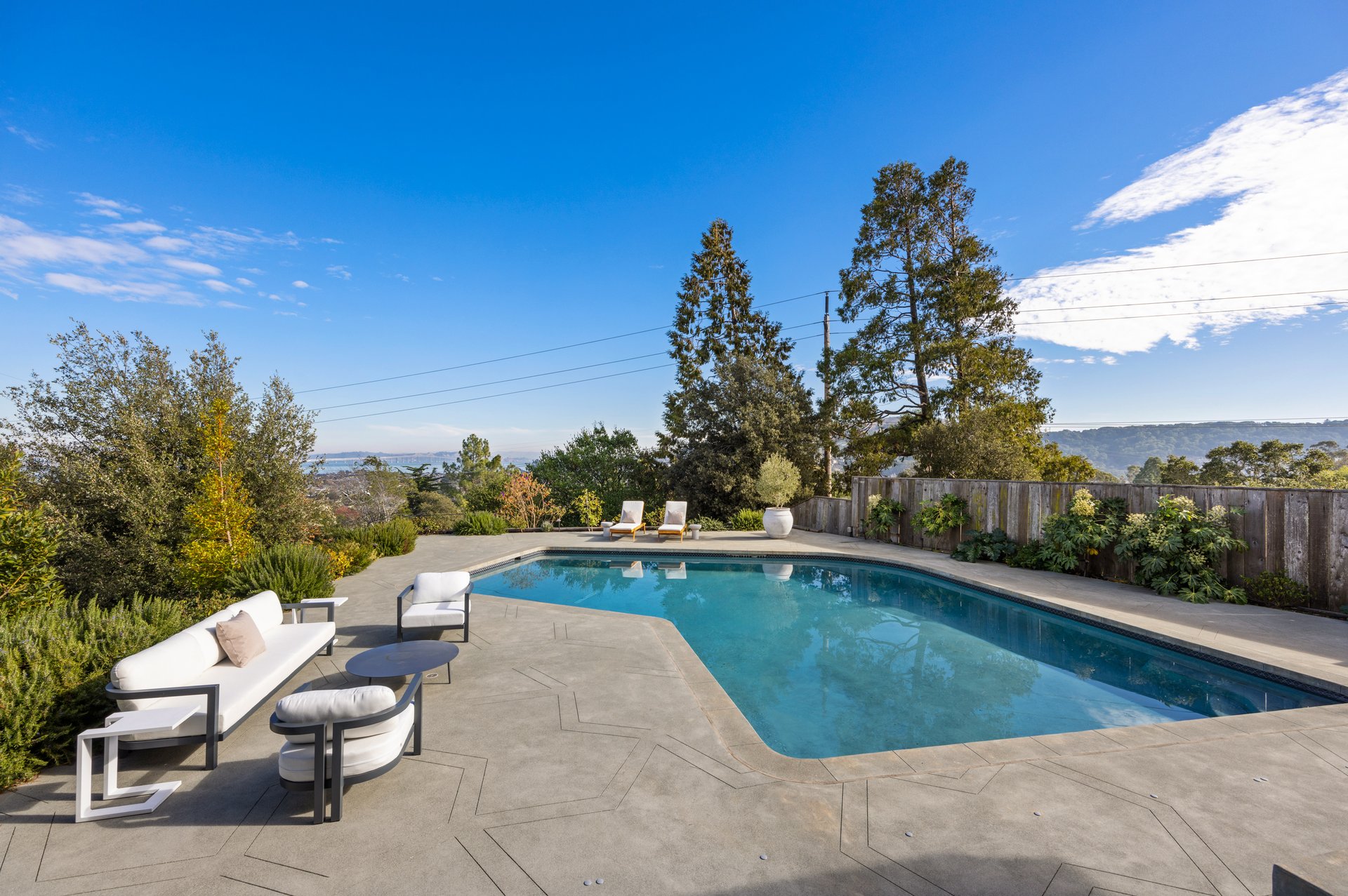 Stunning Contemporary Renovation