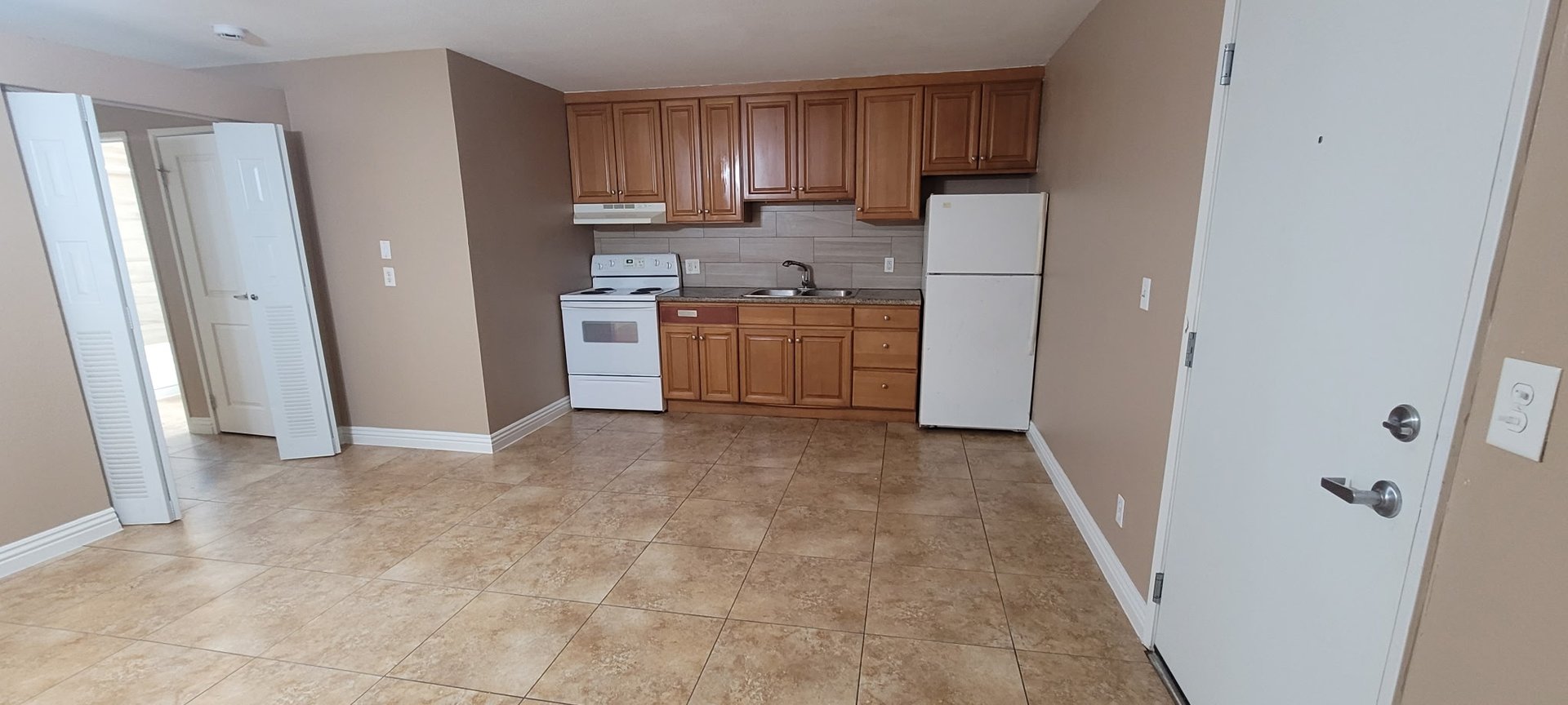 305 North 10th Street #17, Las Vegas, NV 89101