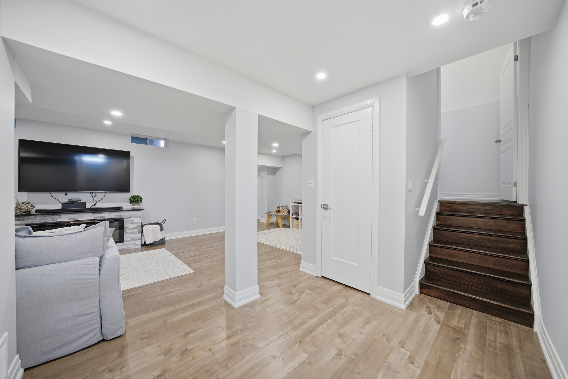 FREEHOLD TOWNHOME