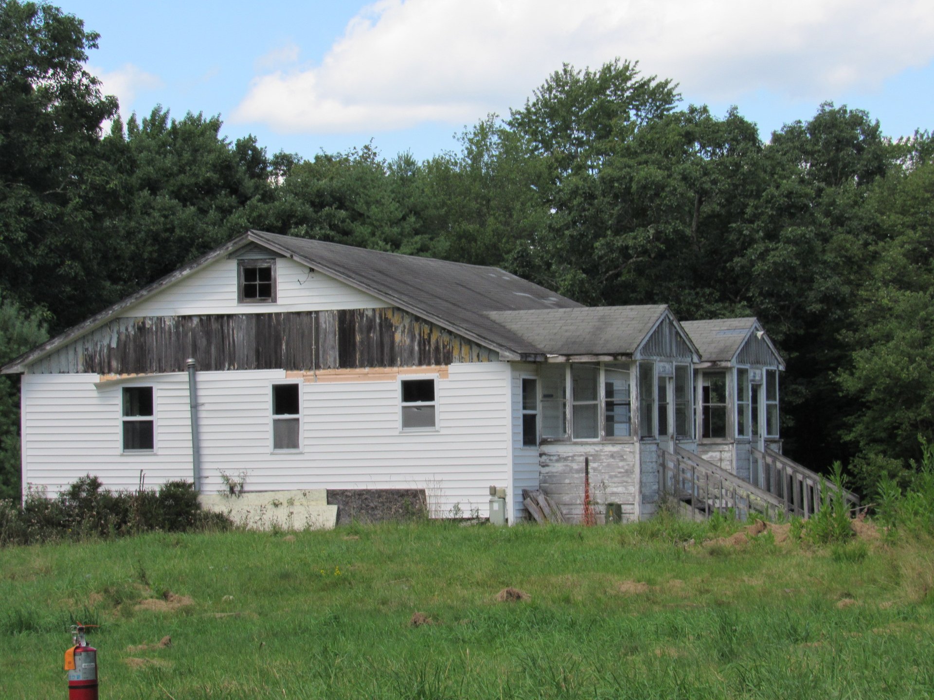 Closed Bungalow Colony