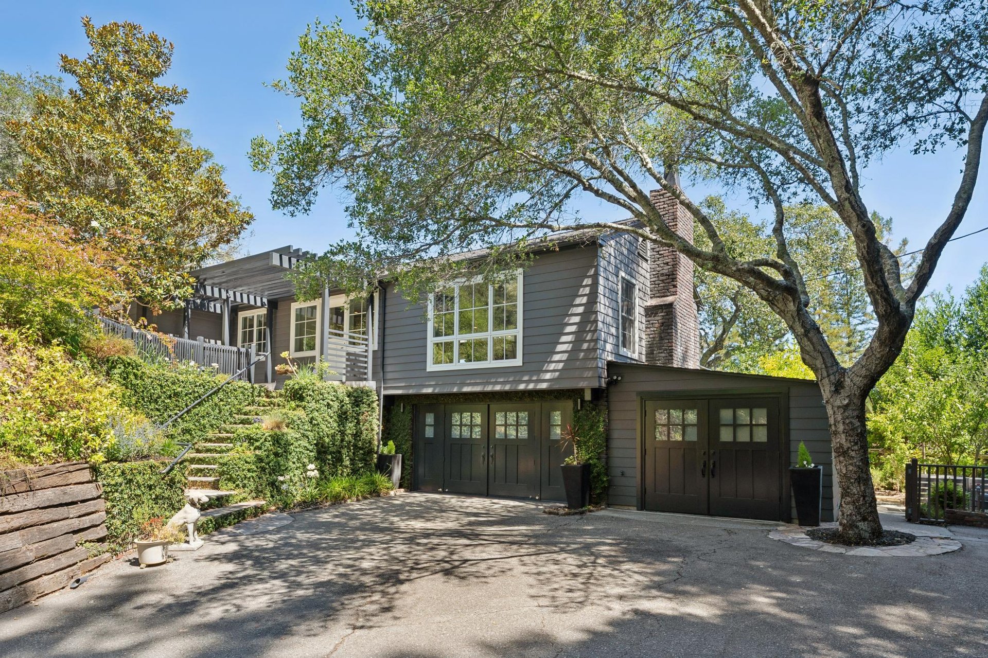 28 Black Log Rd