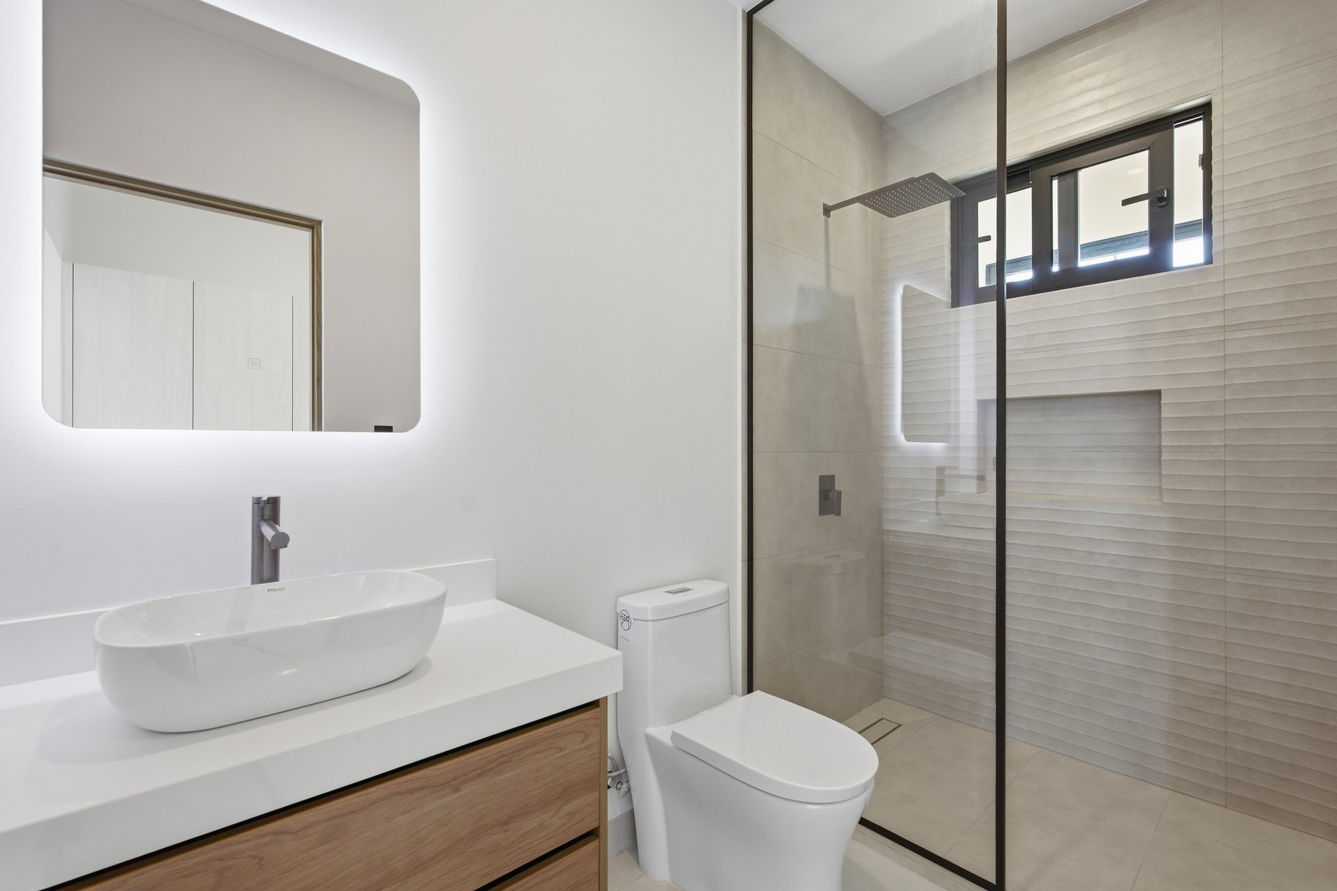 Villa Fresno | Newly Completed Contemporary Home with Private Pool Near Playa Avellanas