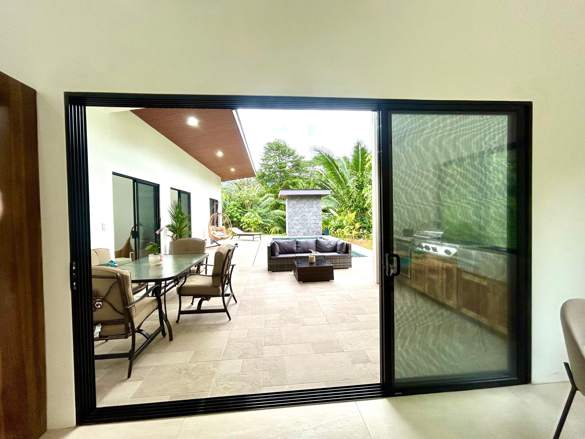 Villa Jardines – 3 Bedrooms, 2 Bathrooms, Brand-New with Pool