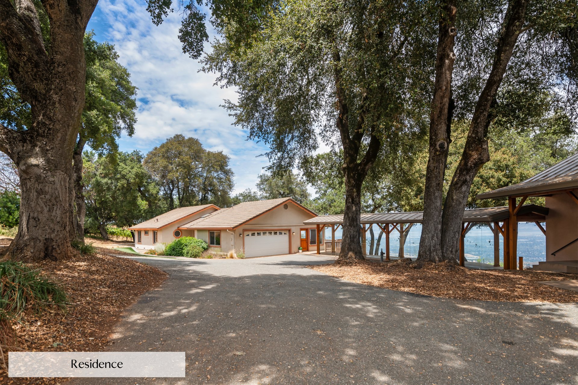 15060 Montebello RD
