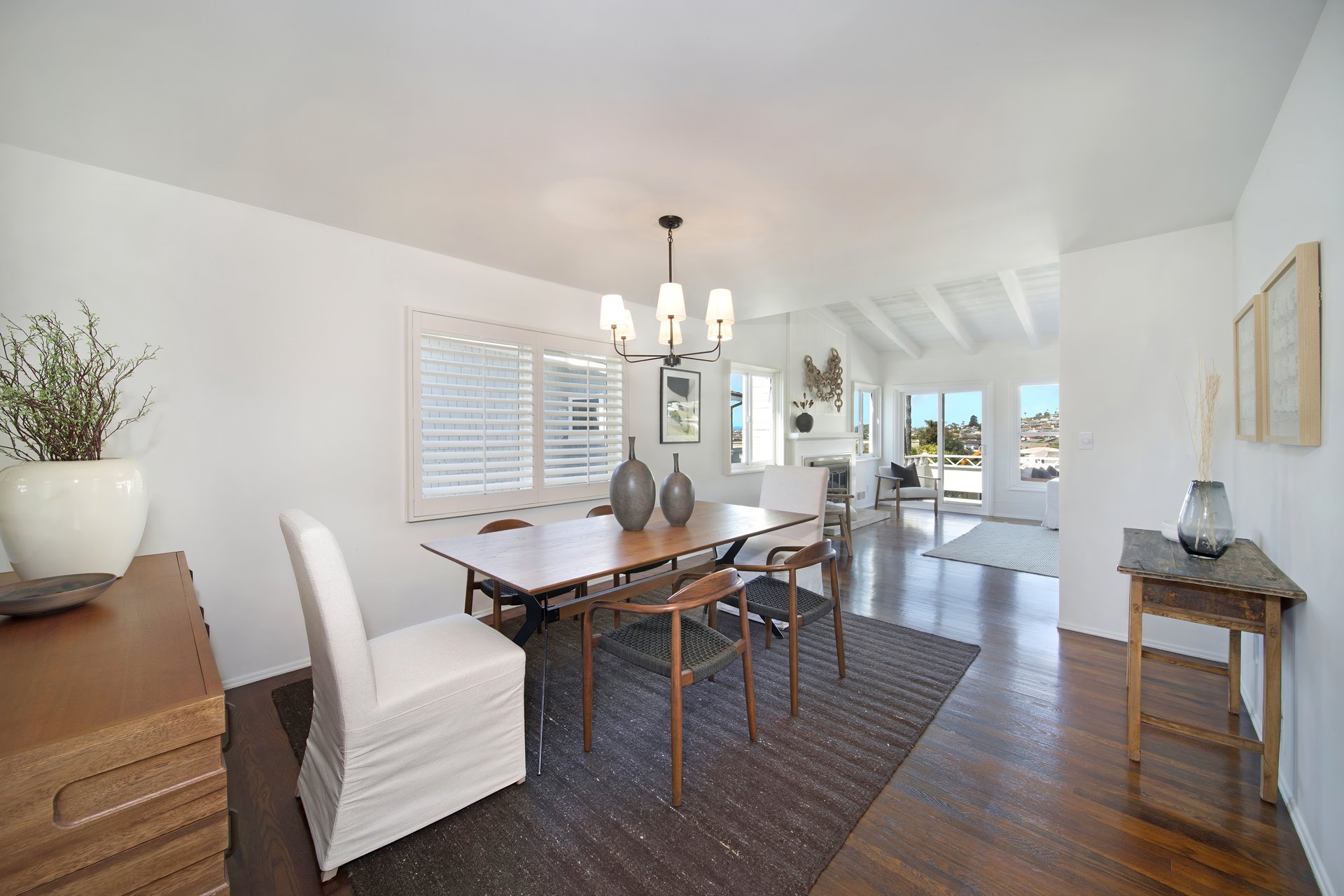 1665 Hillcrest Drive (Lower Circle) 
