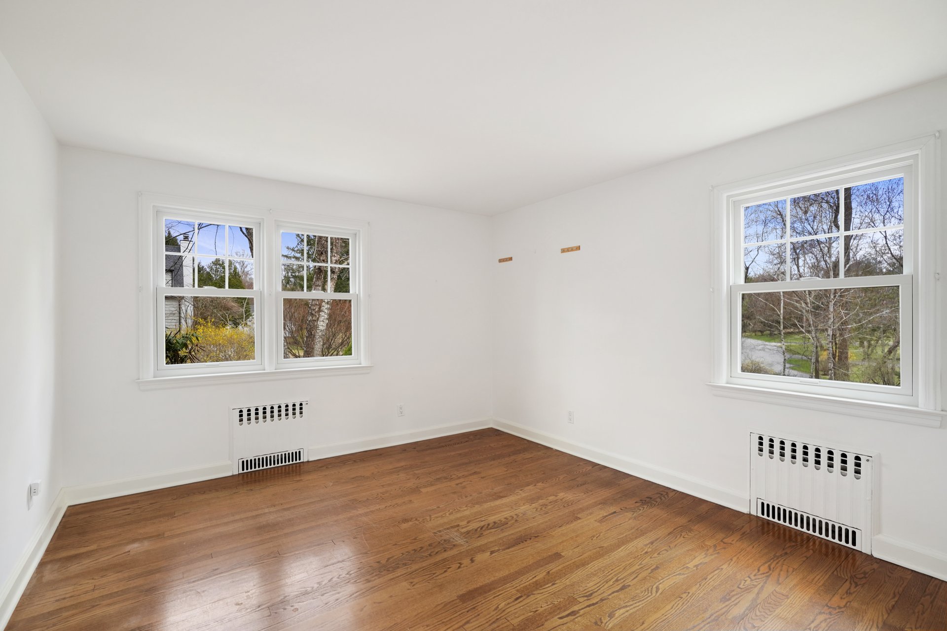 21 Vinton Avenue