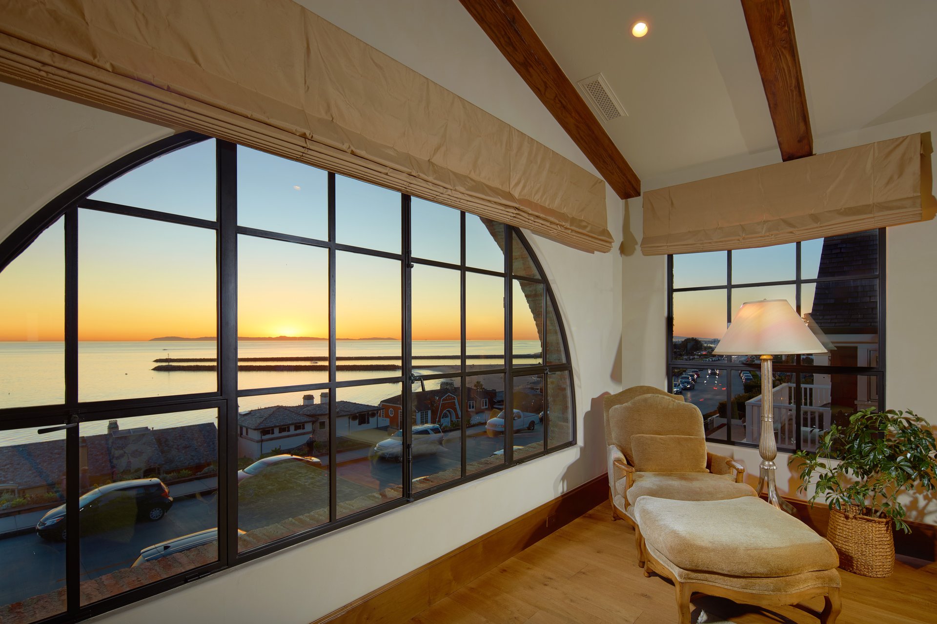 3428 Ocean Boulevard