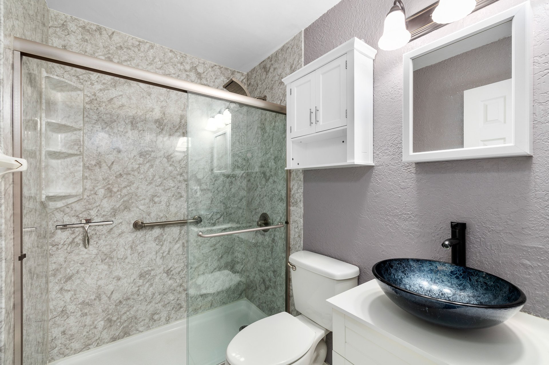 3399 RIVERDALE DR