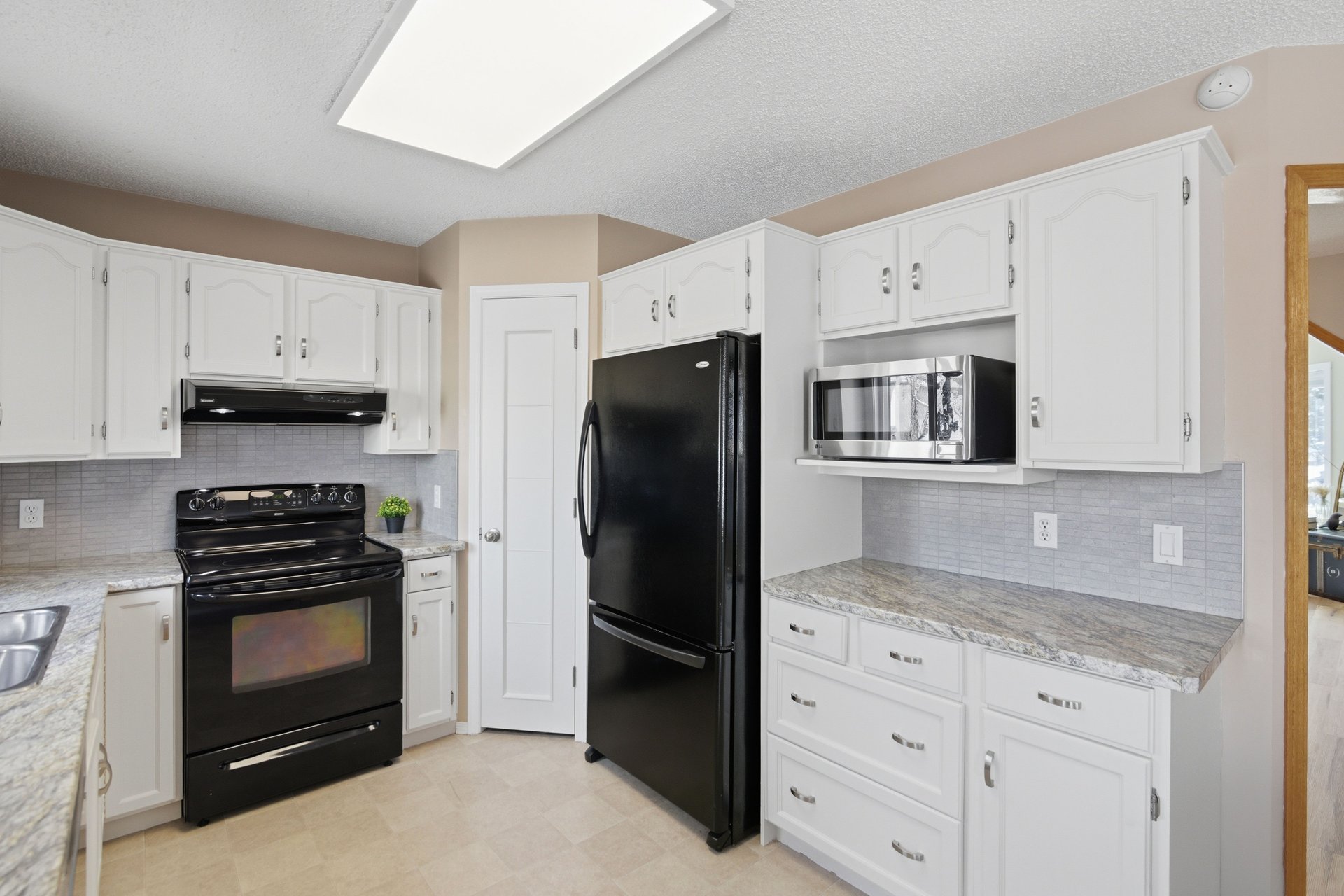 88 Sunmeadows Road SE