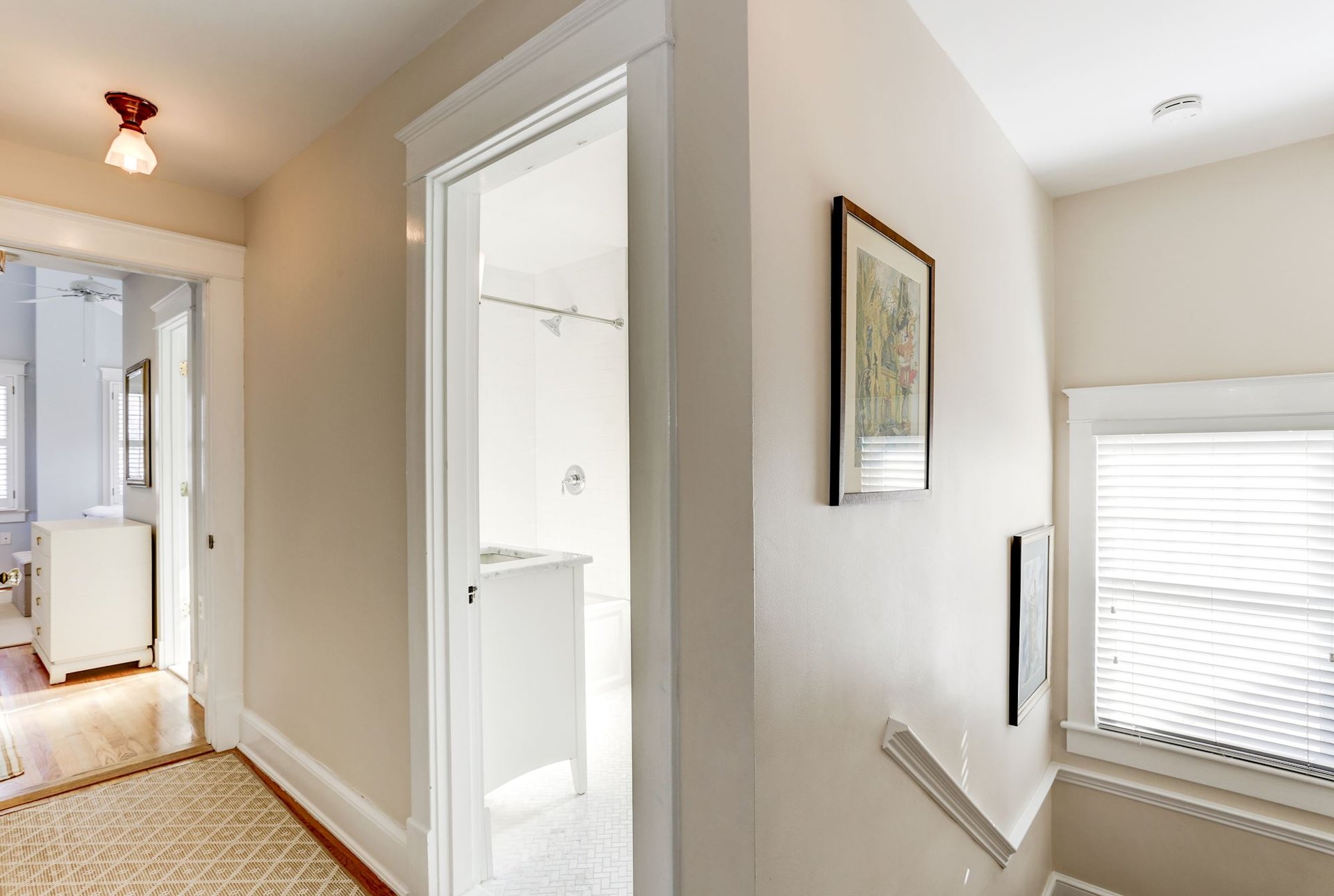 2435 Davis Ave