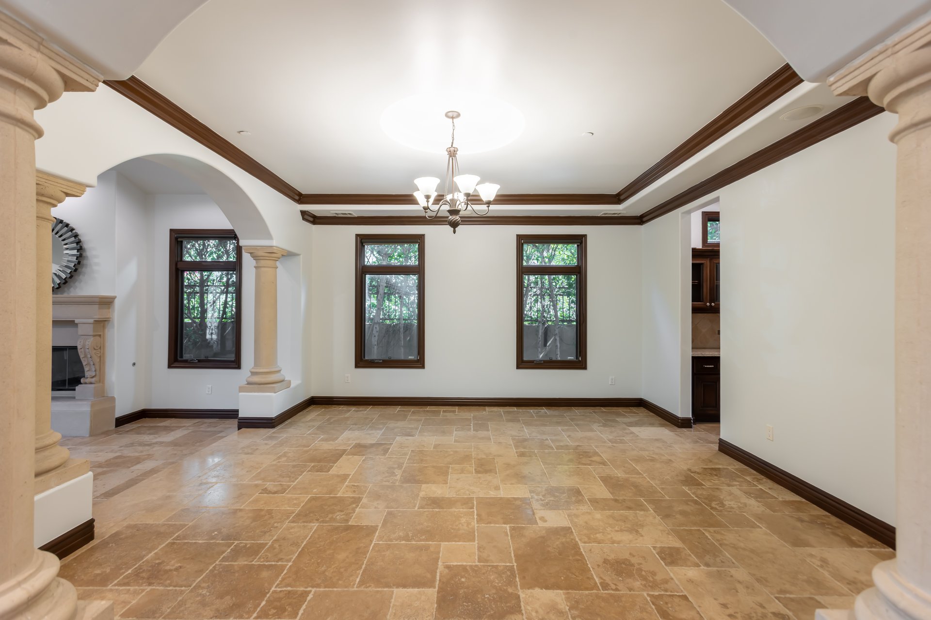 120 S Almont Dr, Beverly Hills