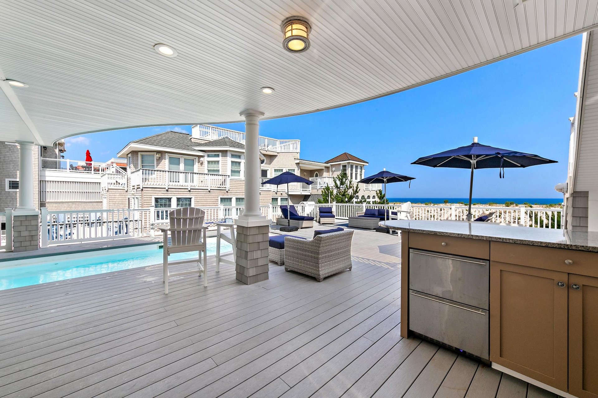 7213 Ocean Blvd