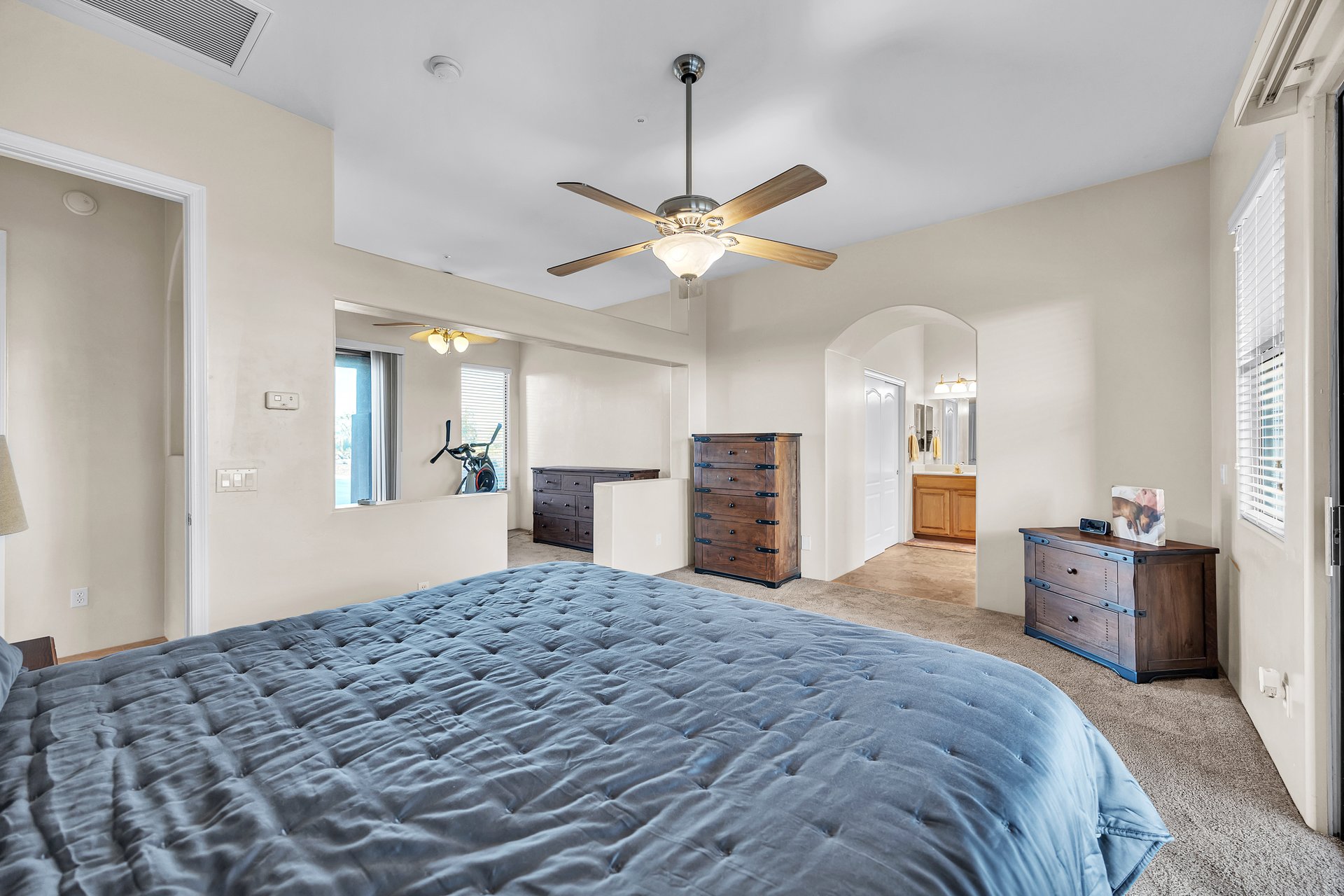 17117 W Dale Lane