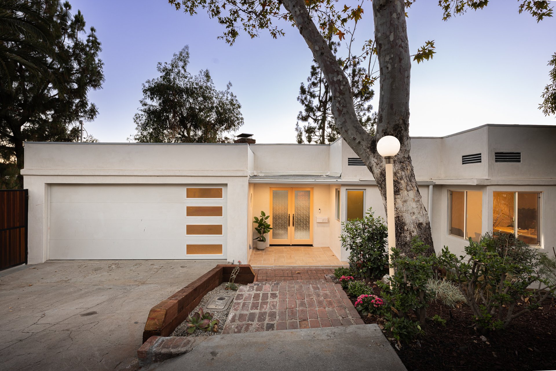 1333 E. Palmer Ave.