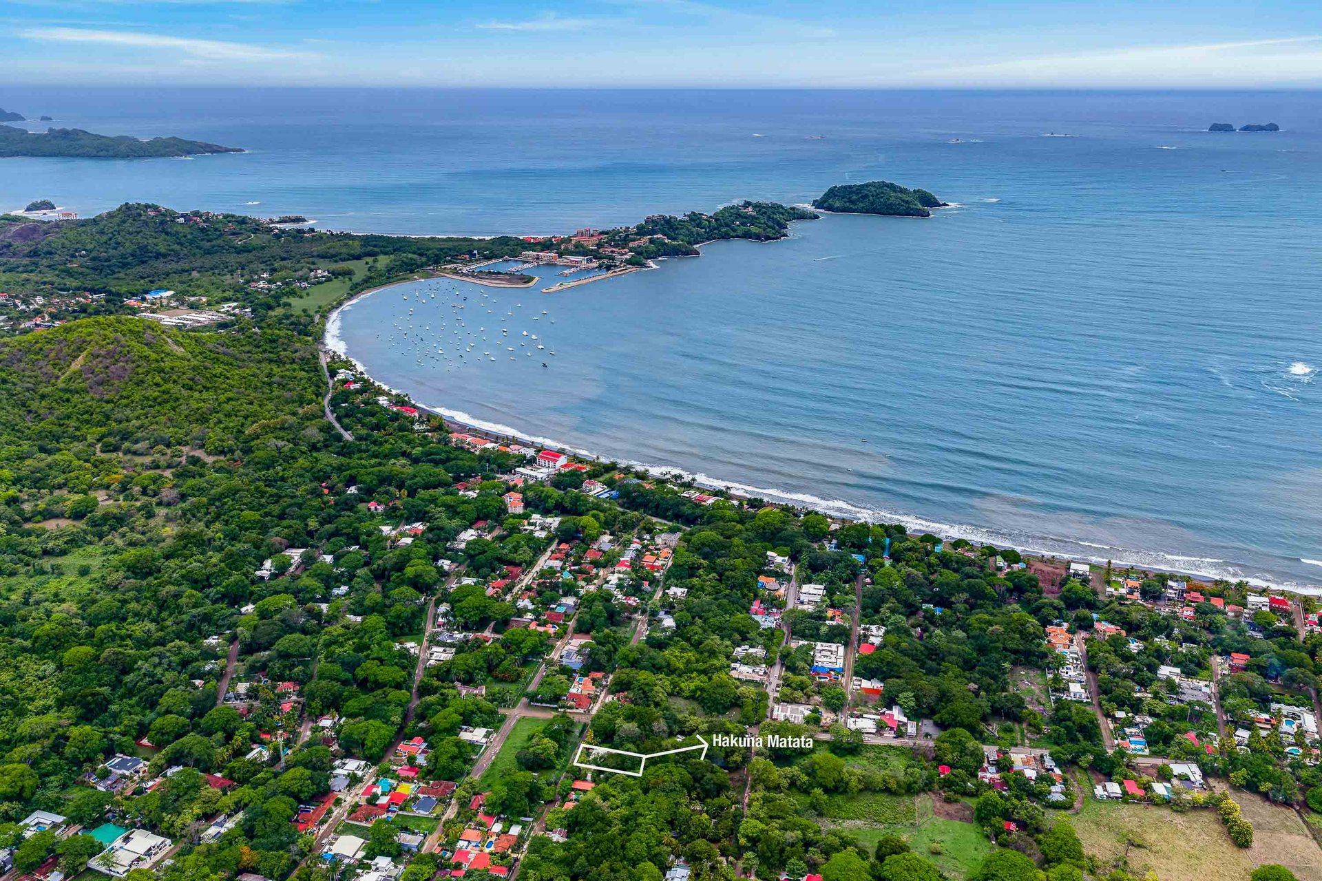 Hakuna Matata Villa Boutique | 3-Bedroom Tropical Home Near Playa Potrero