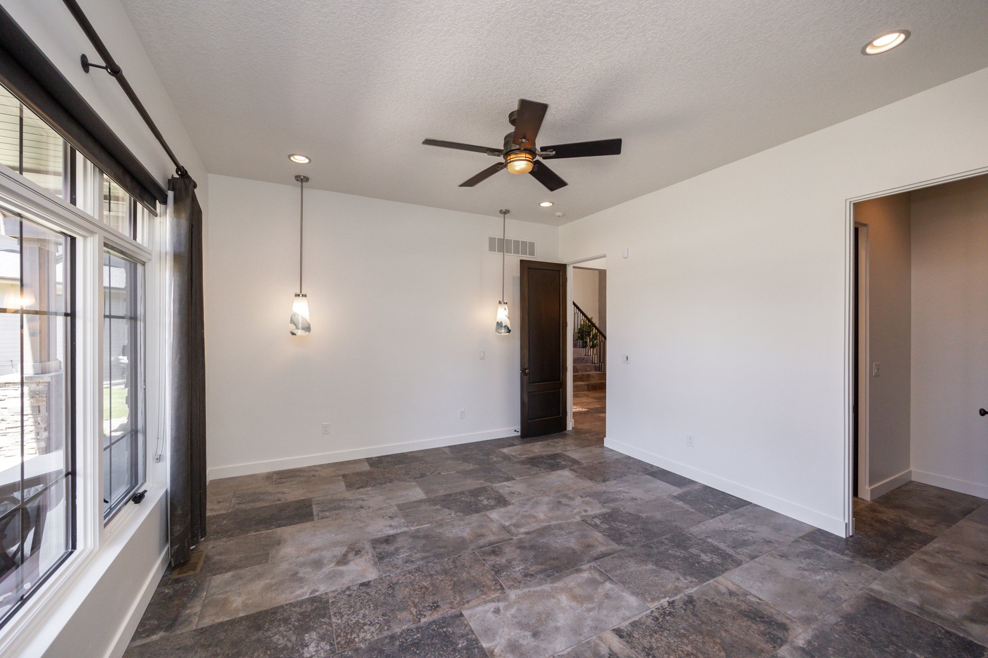 10508 NW 74th Place