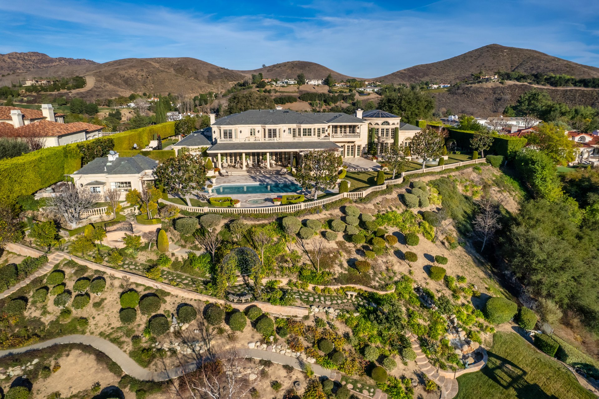 996 Vista Ridge Lane