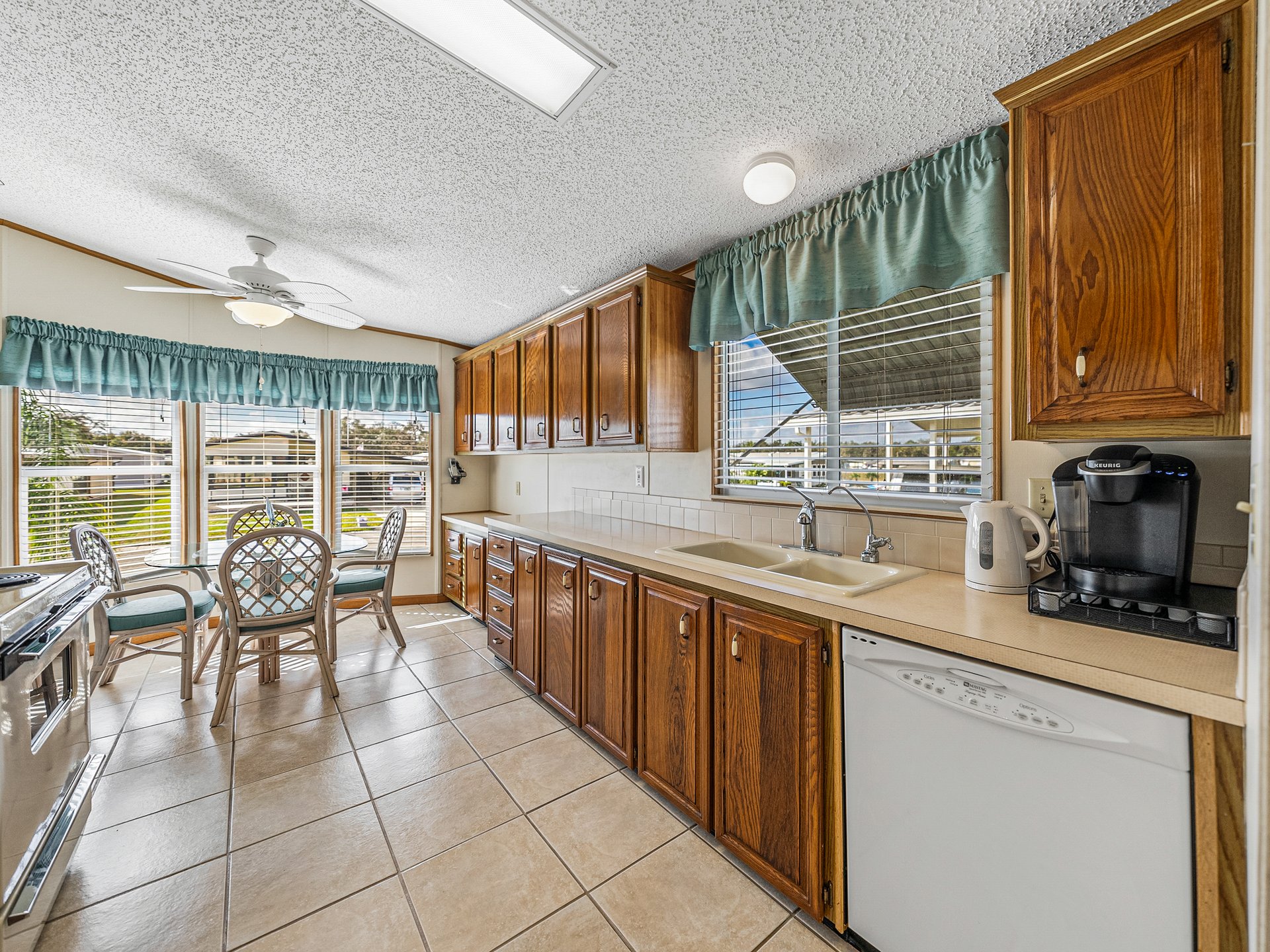 35925 HERMOSO LN