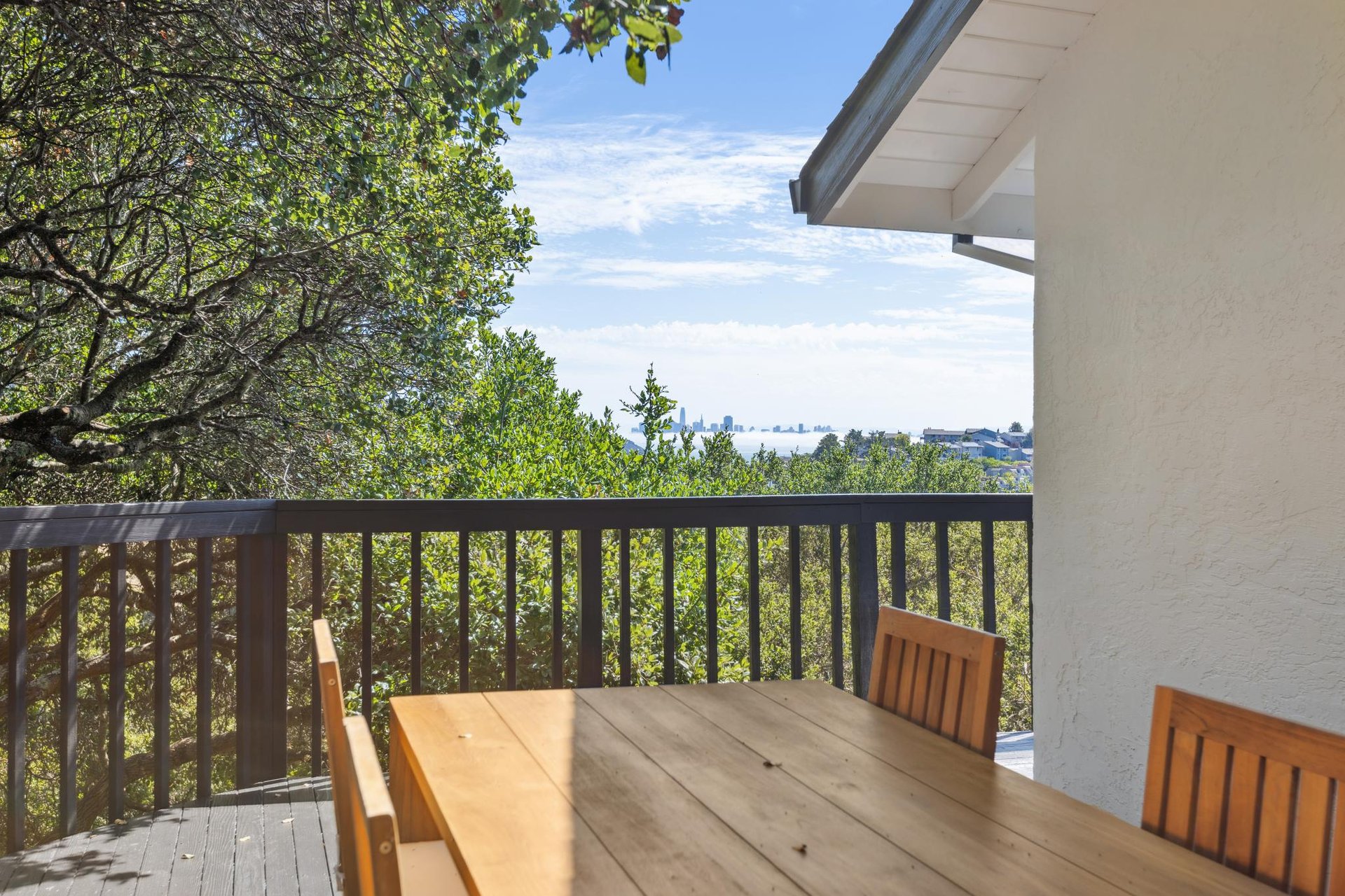 12 Tara View Road