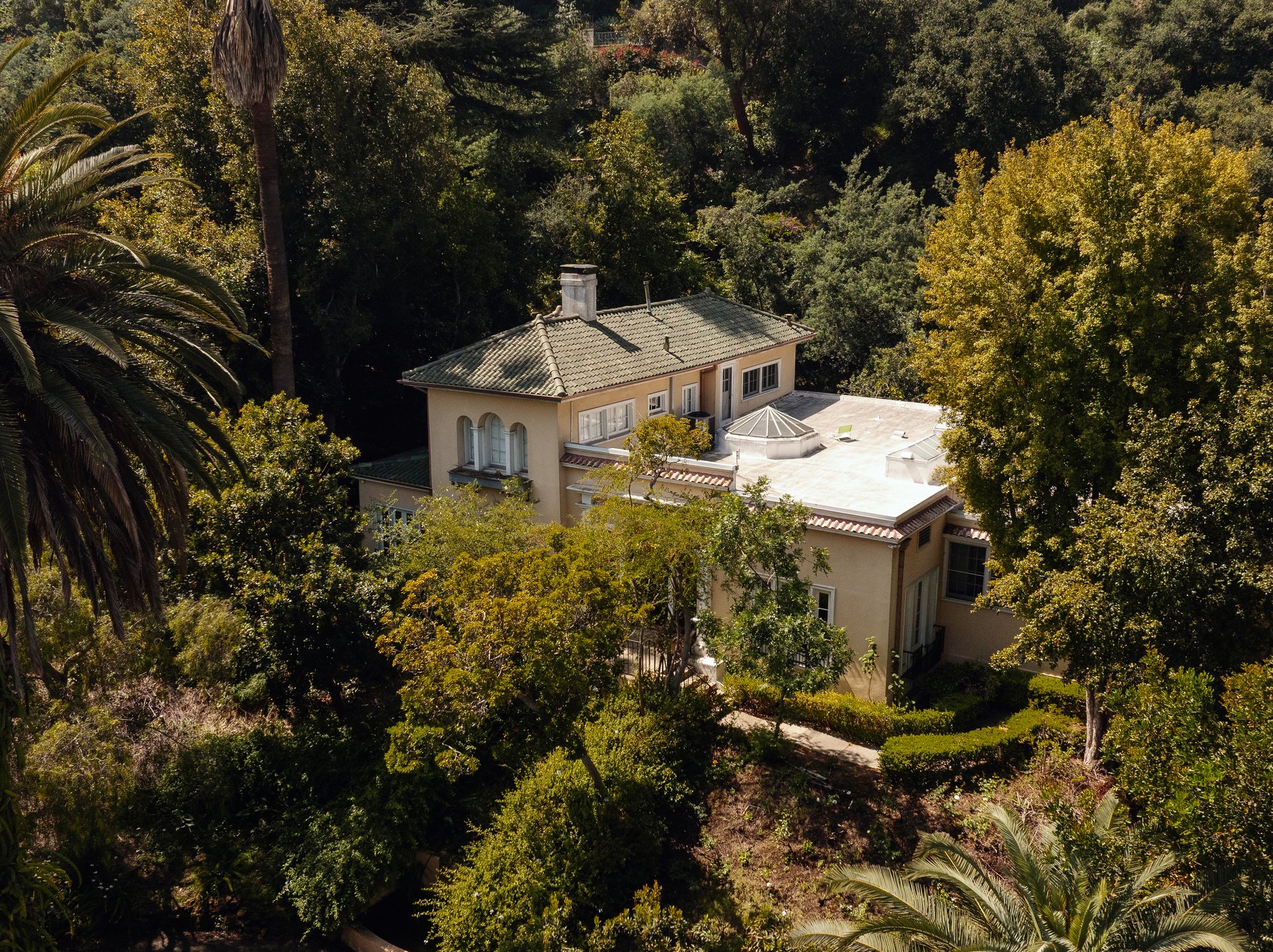 1031 Bel Air Ct
