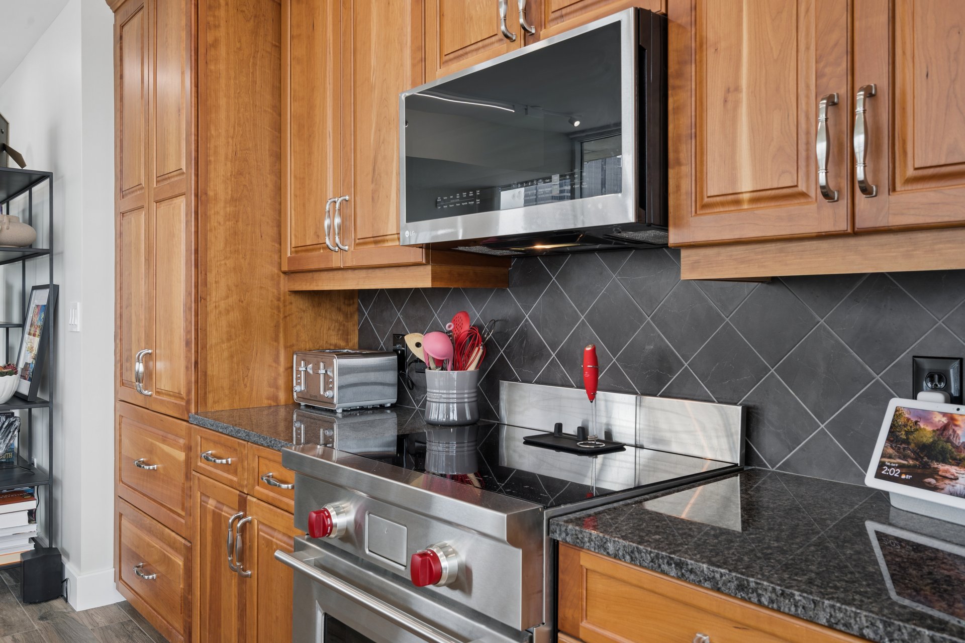 1080 Peachtree Street NE Unit 1711
