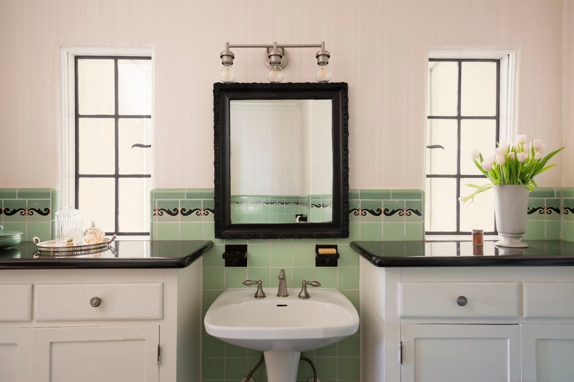 Lovingly Restored Historic Traditional Home with the Direct Silver Lake Reservoir Views!