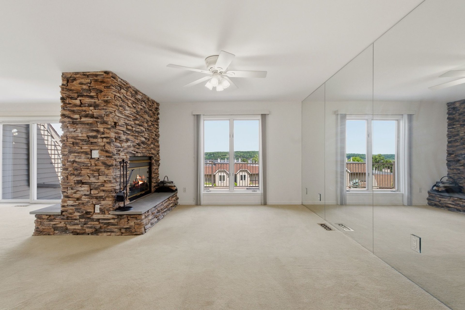 44 Riverview Condo