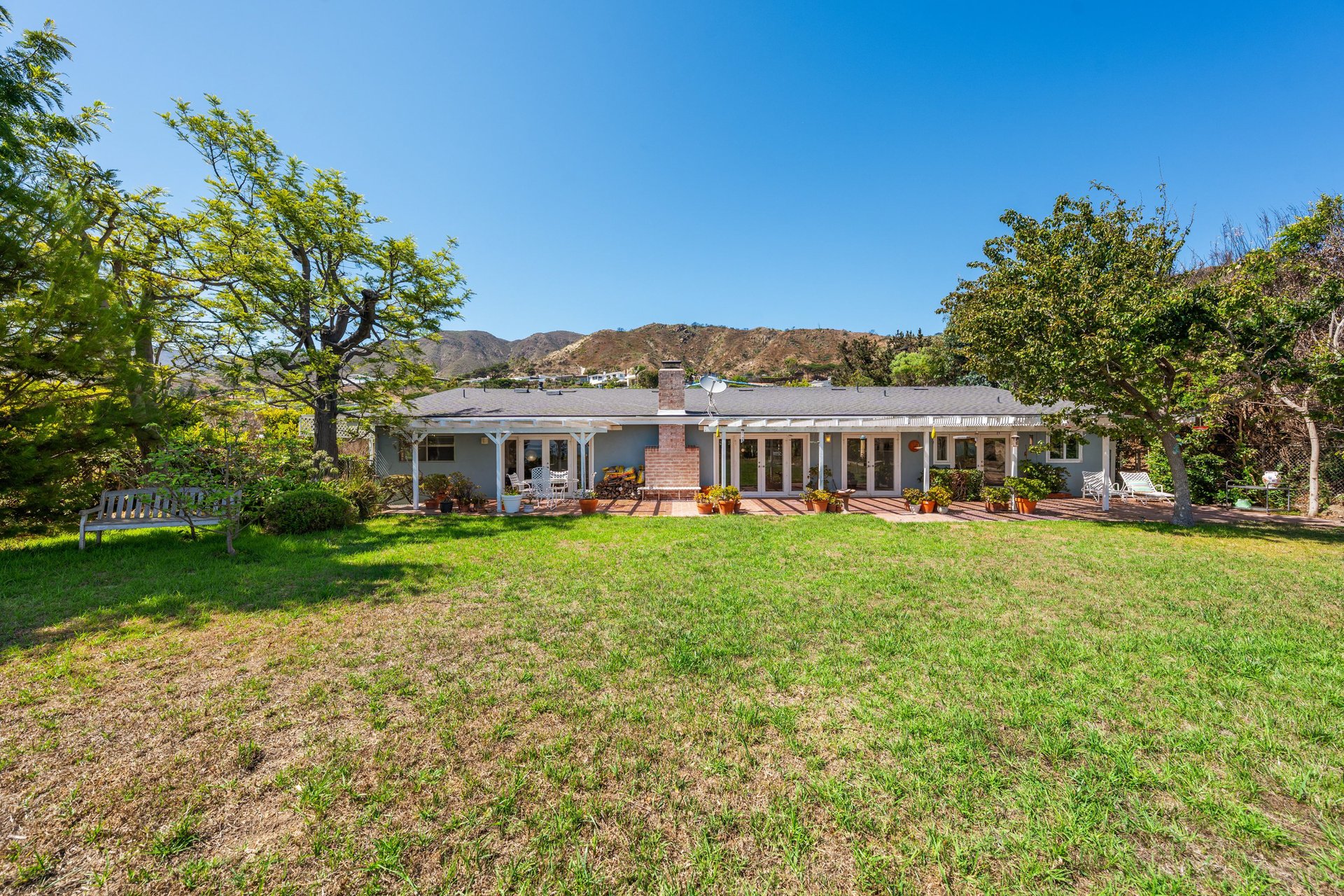 370 Surfview Dr, Pacific Palisades