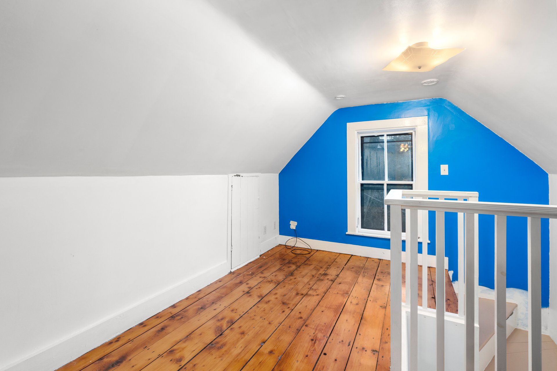 21A School St