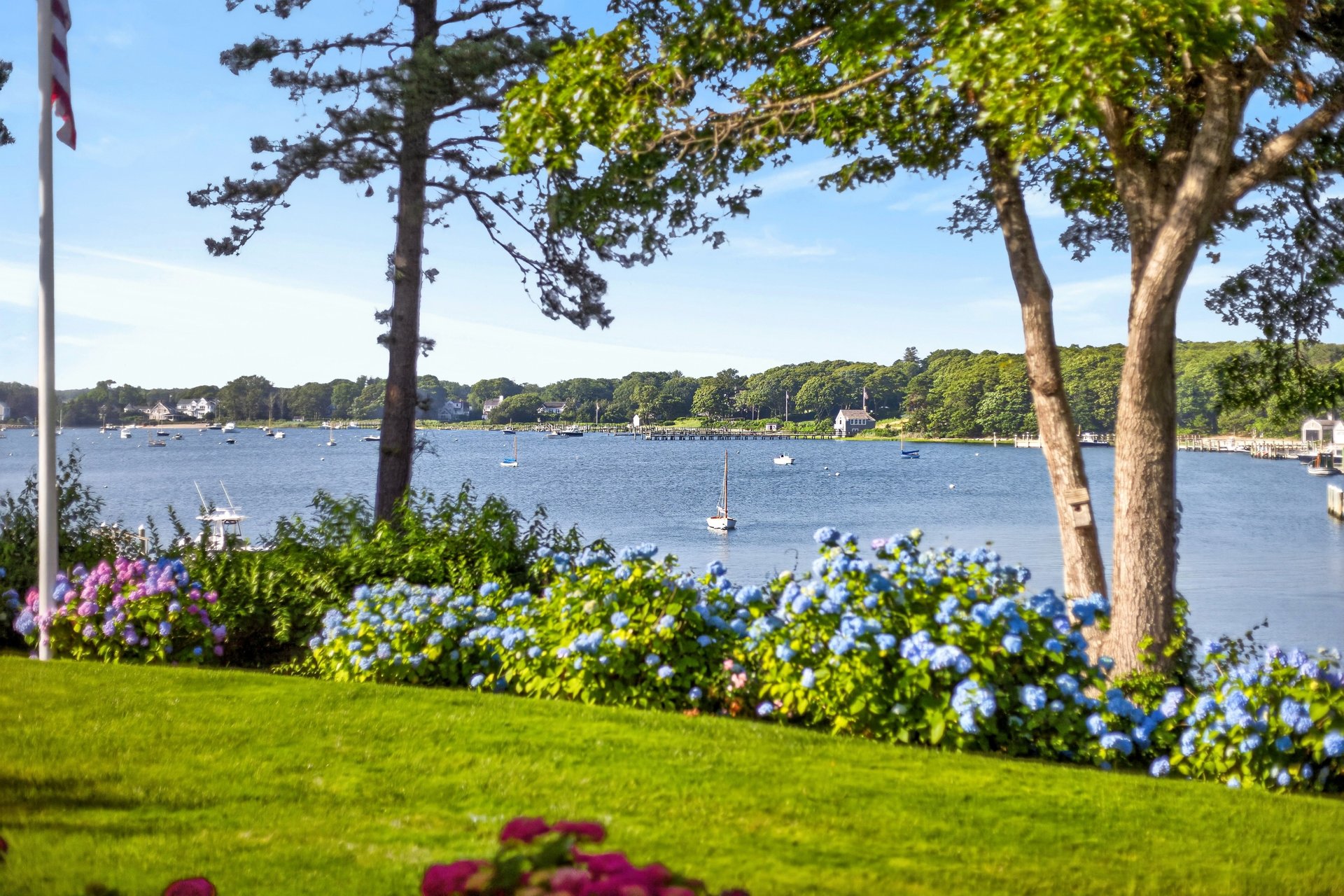Breathtaking views over West Bay and Eel River