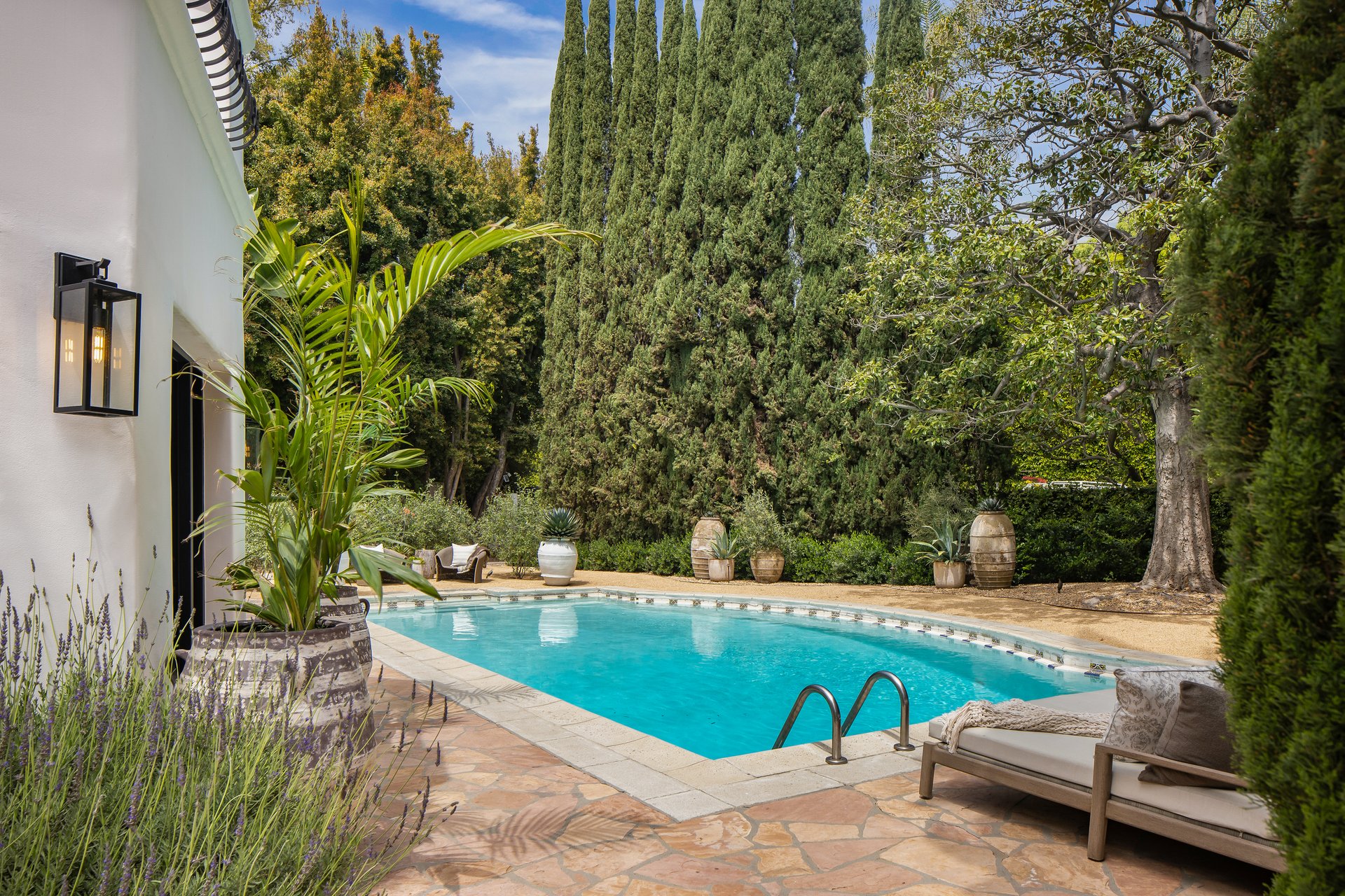 1800 Angelo Drive