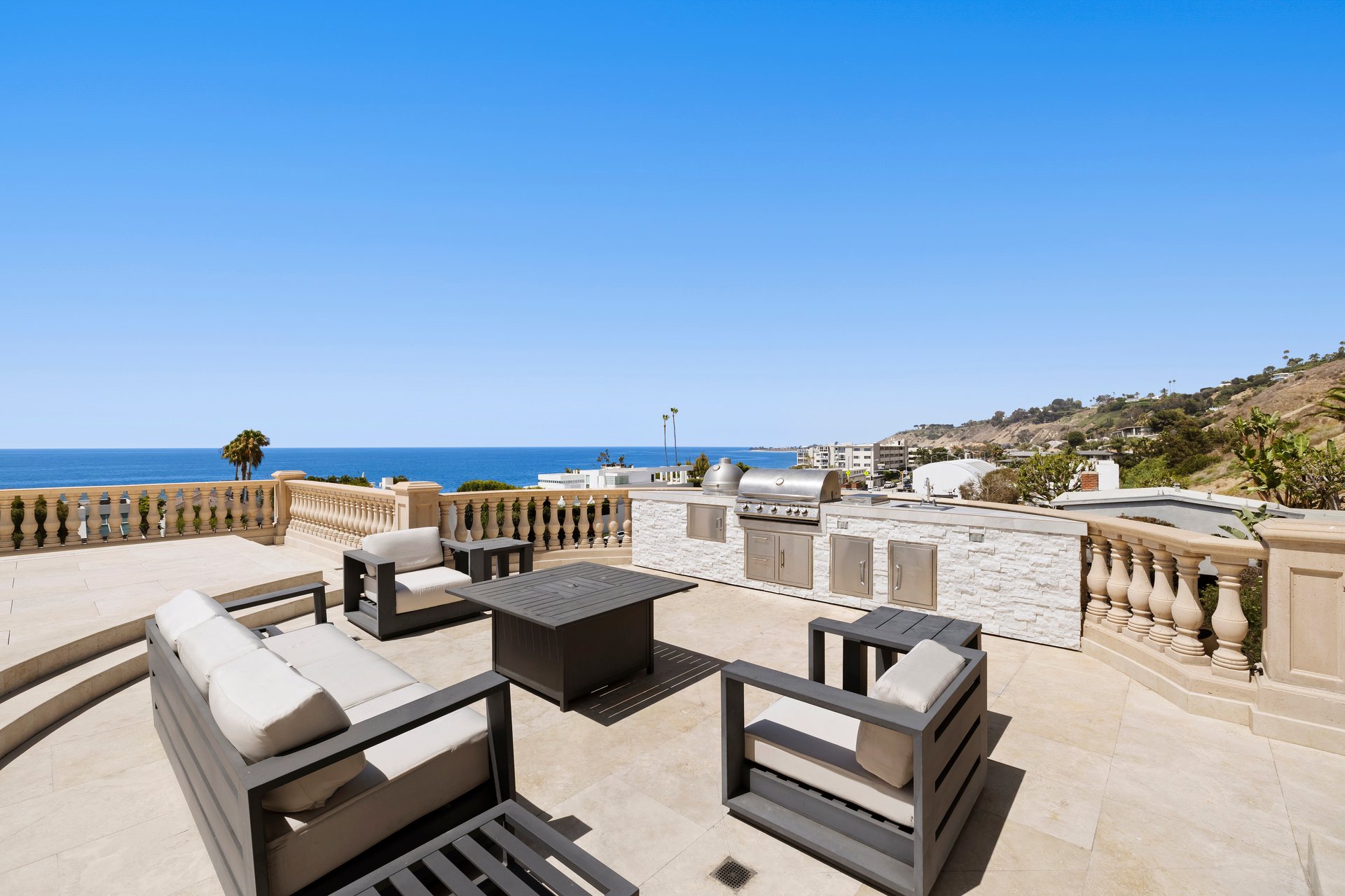 22435 Pacific Coast Hwy, Malibu 