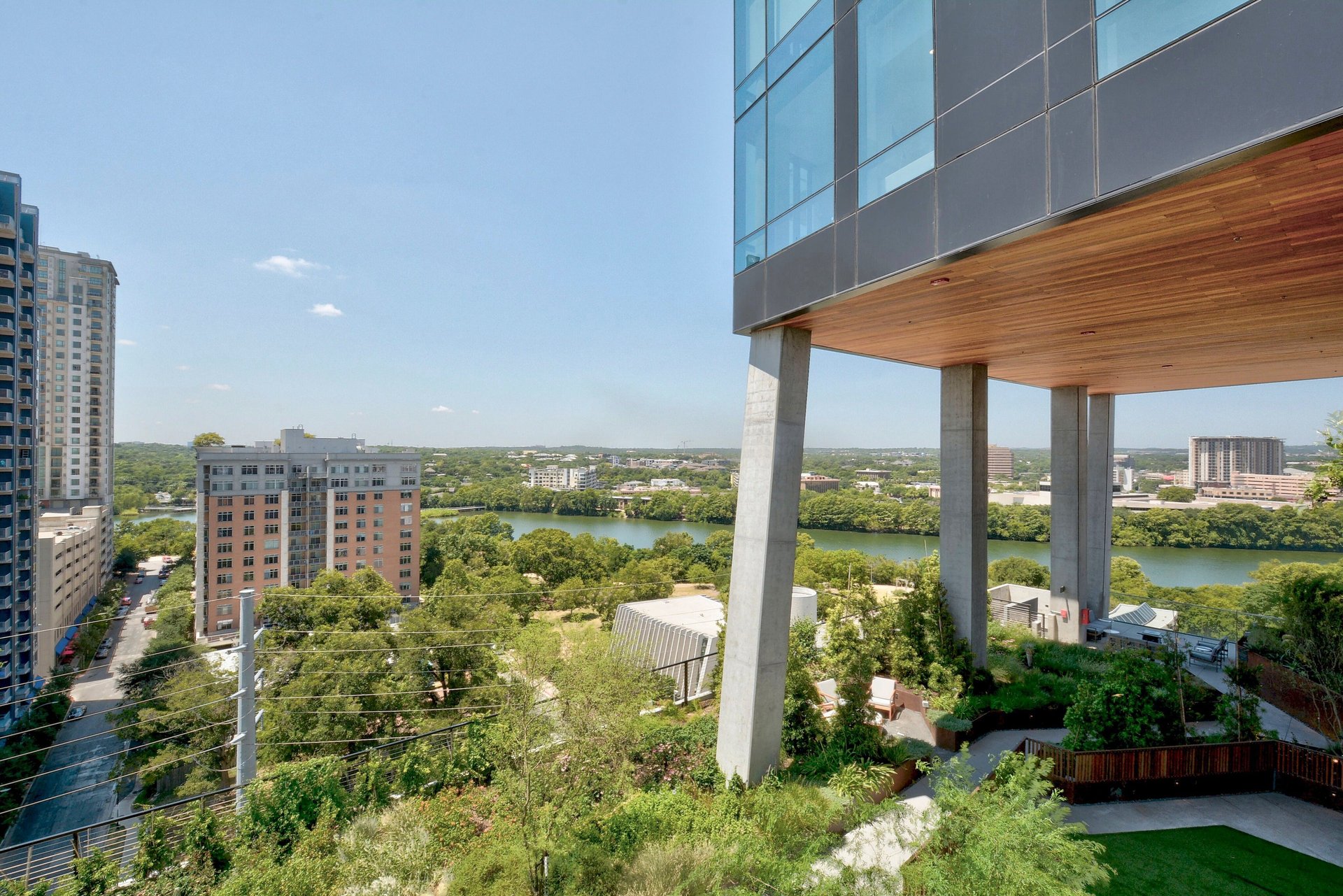 70 Rainey Street #2702 