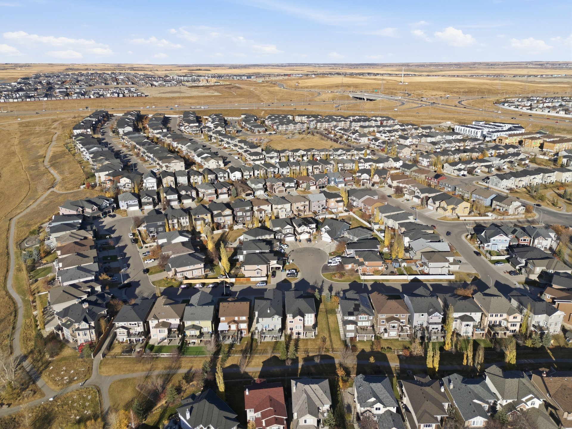 71 Panatella View NW