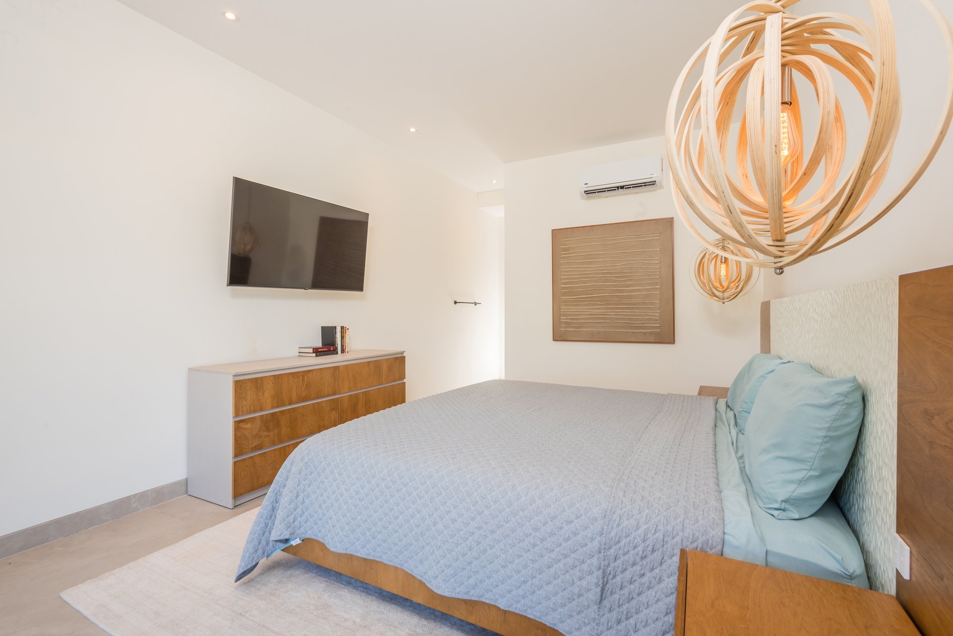 Casa Aura: Modern Luxury with Ocean Views in Reserva Conchal