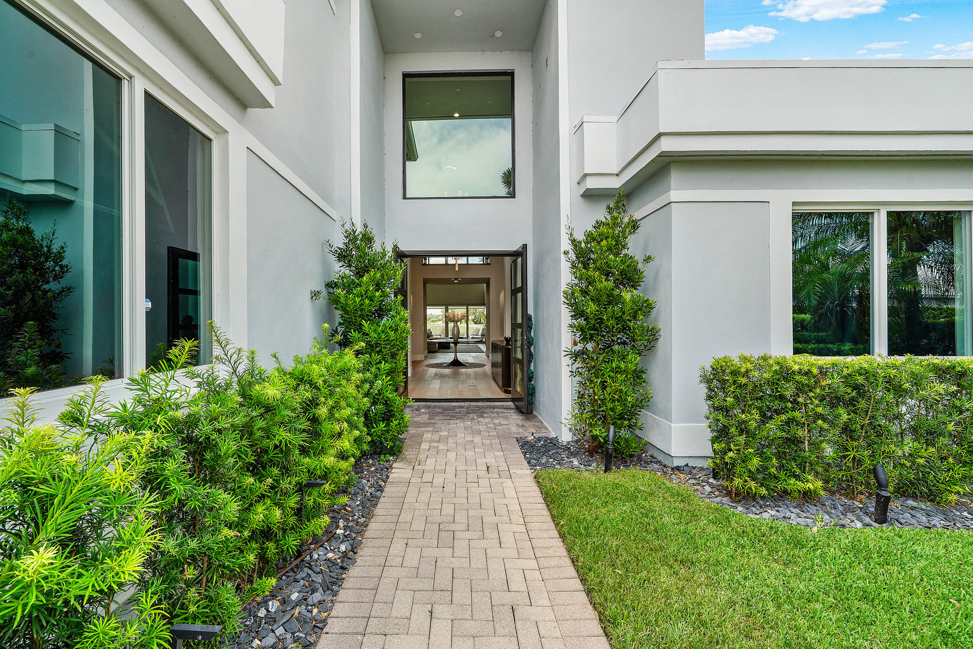 5812 Waterford 