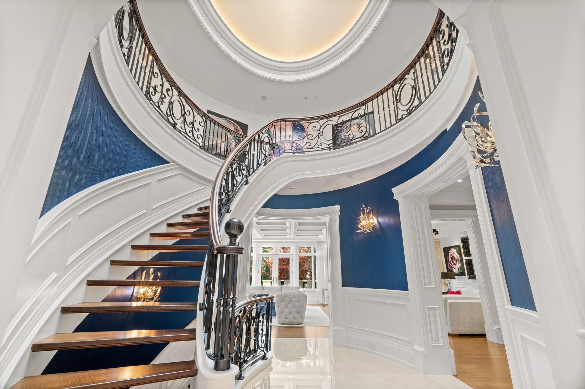 Opulent Elegance