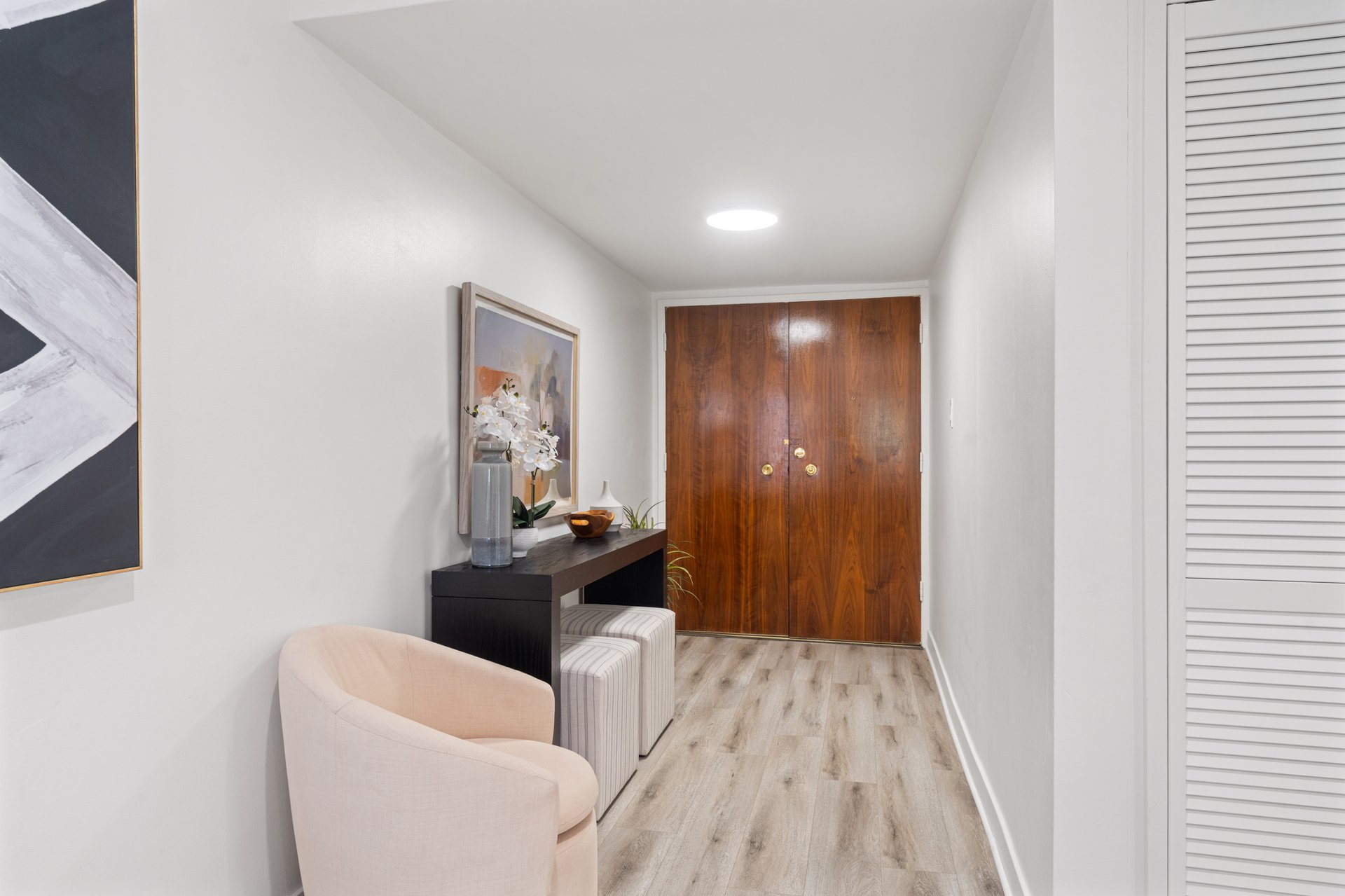 400 S Los Robles Avenue #209