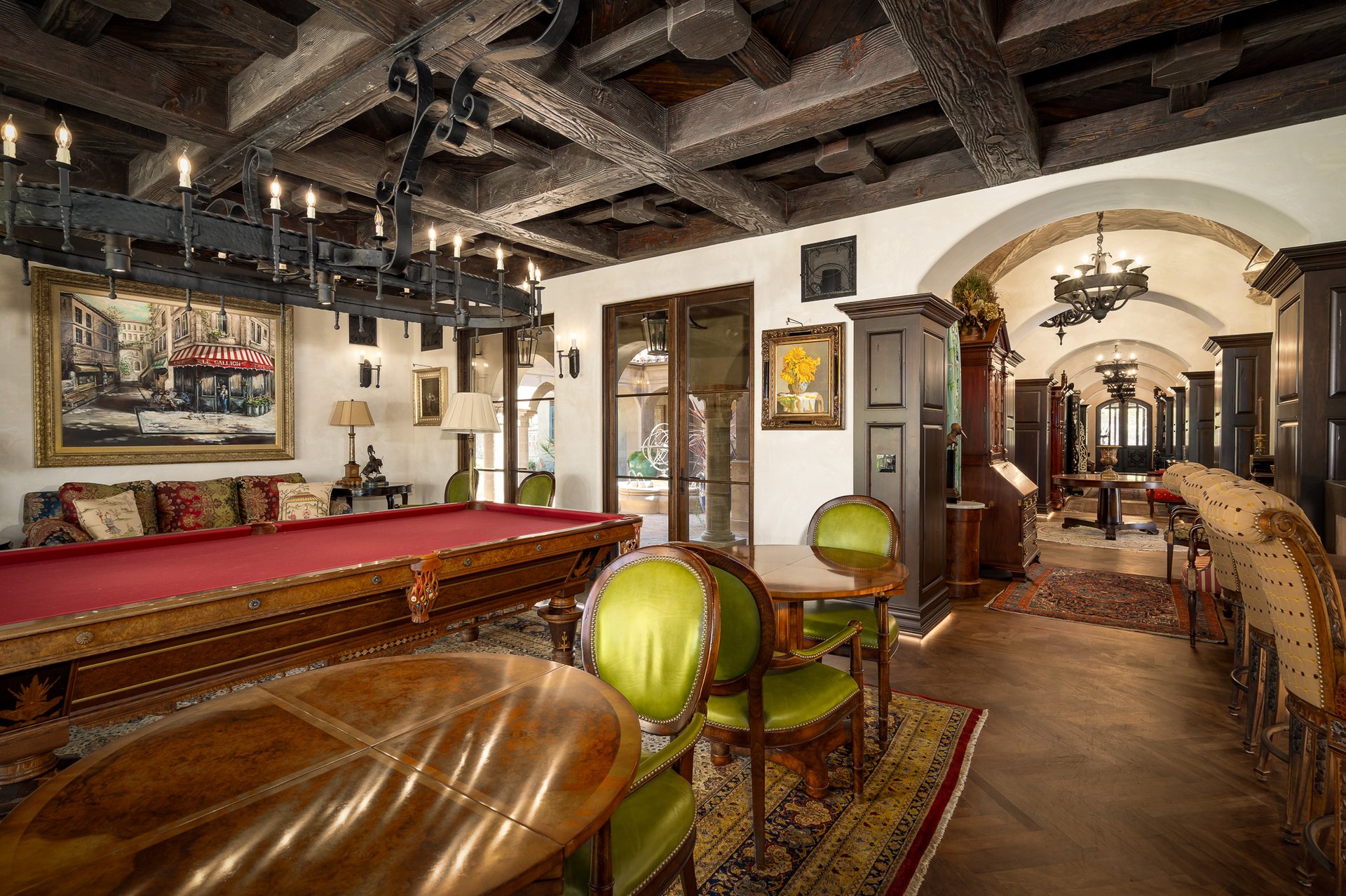 Paradiso in The Ranch