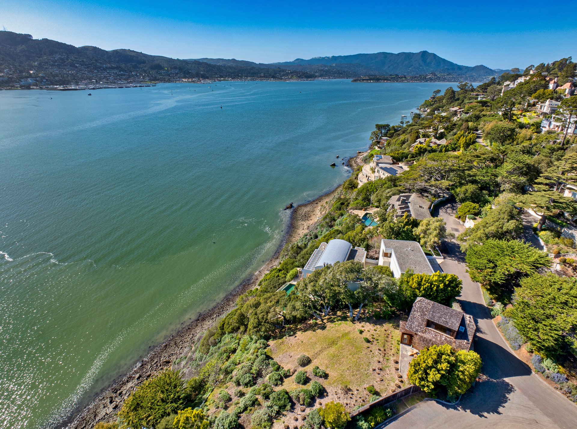 Incredible Lot with Extraordinary Views