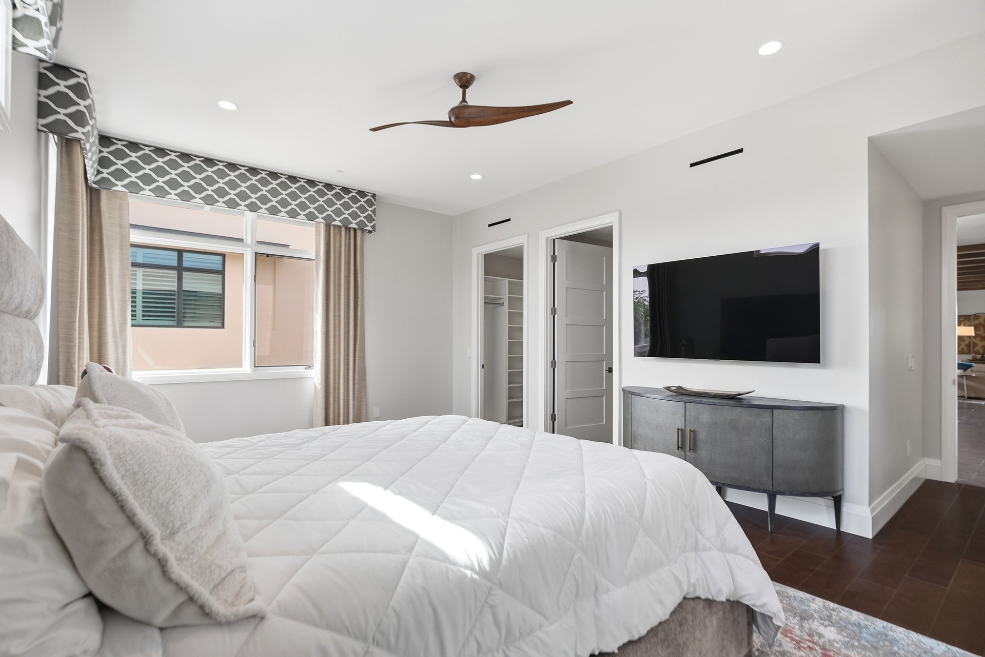Las Brisas Drive