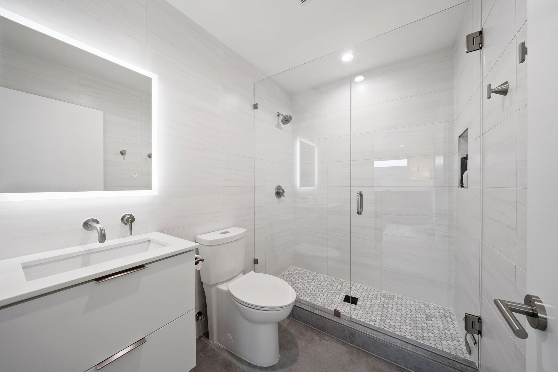 423 W Colorado Boulevard
