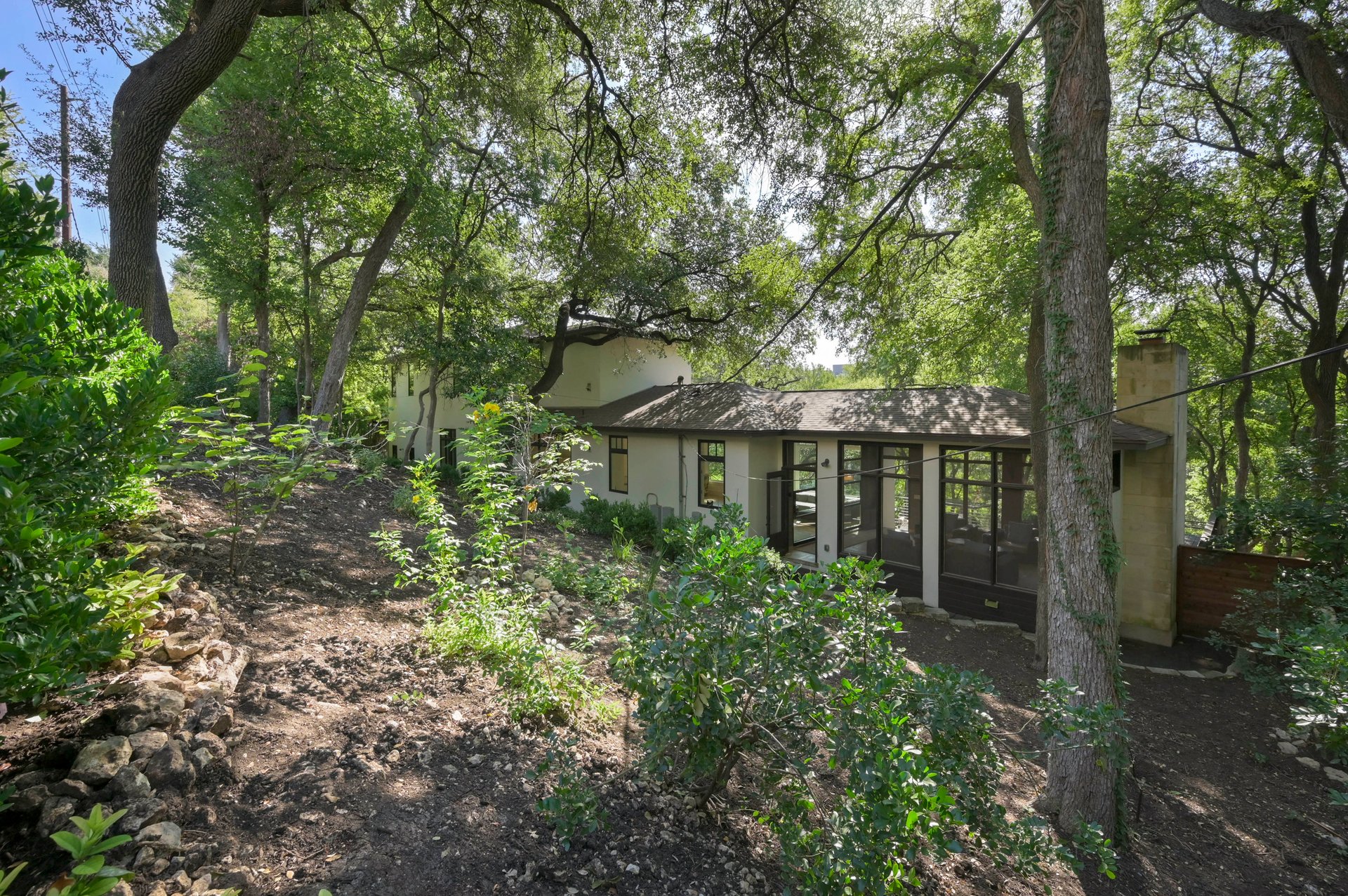2406 Pemberton Parkway